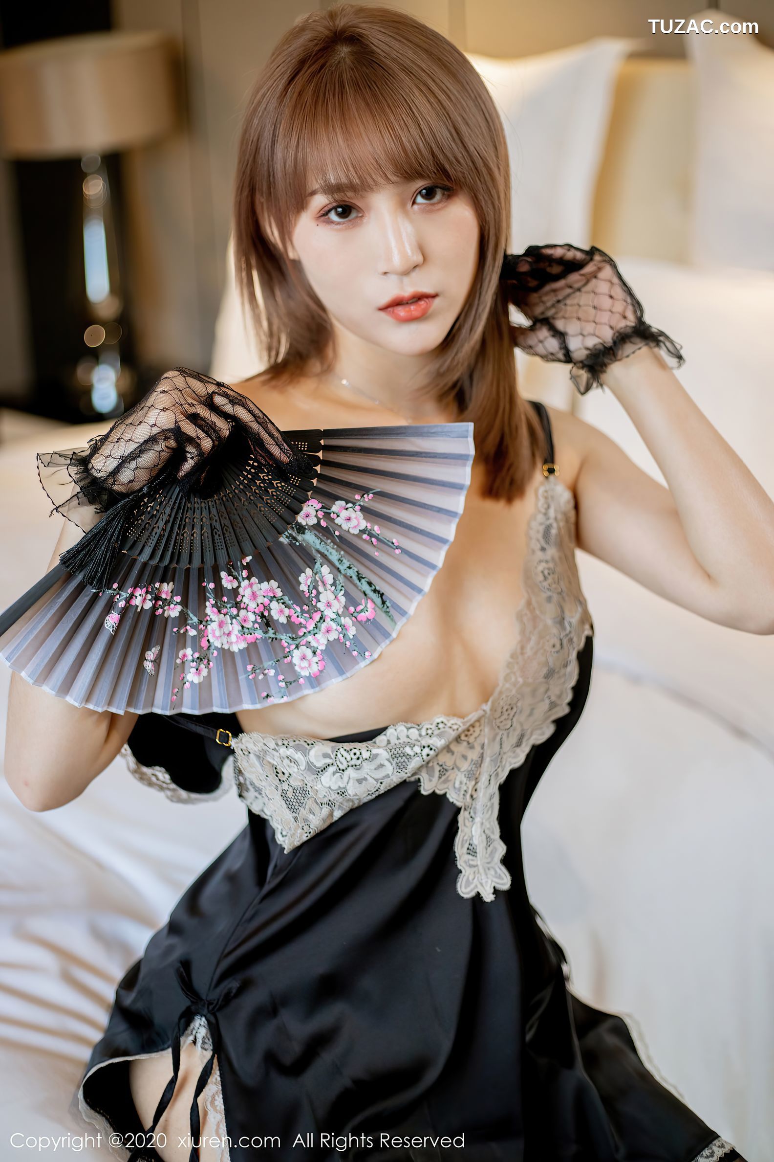 XiuRen秀人网-2360-周慕汐Fairy-《周慕汐Fairy》-2020.07.23