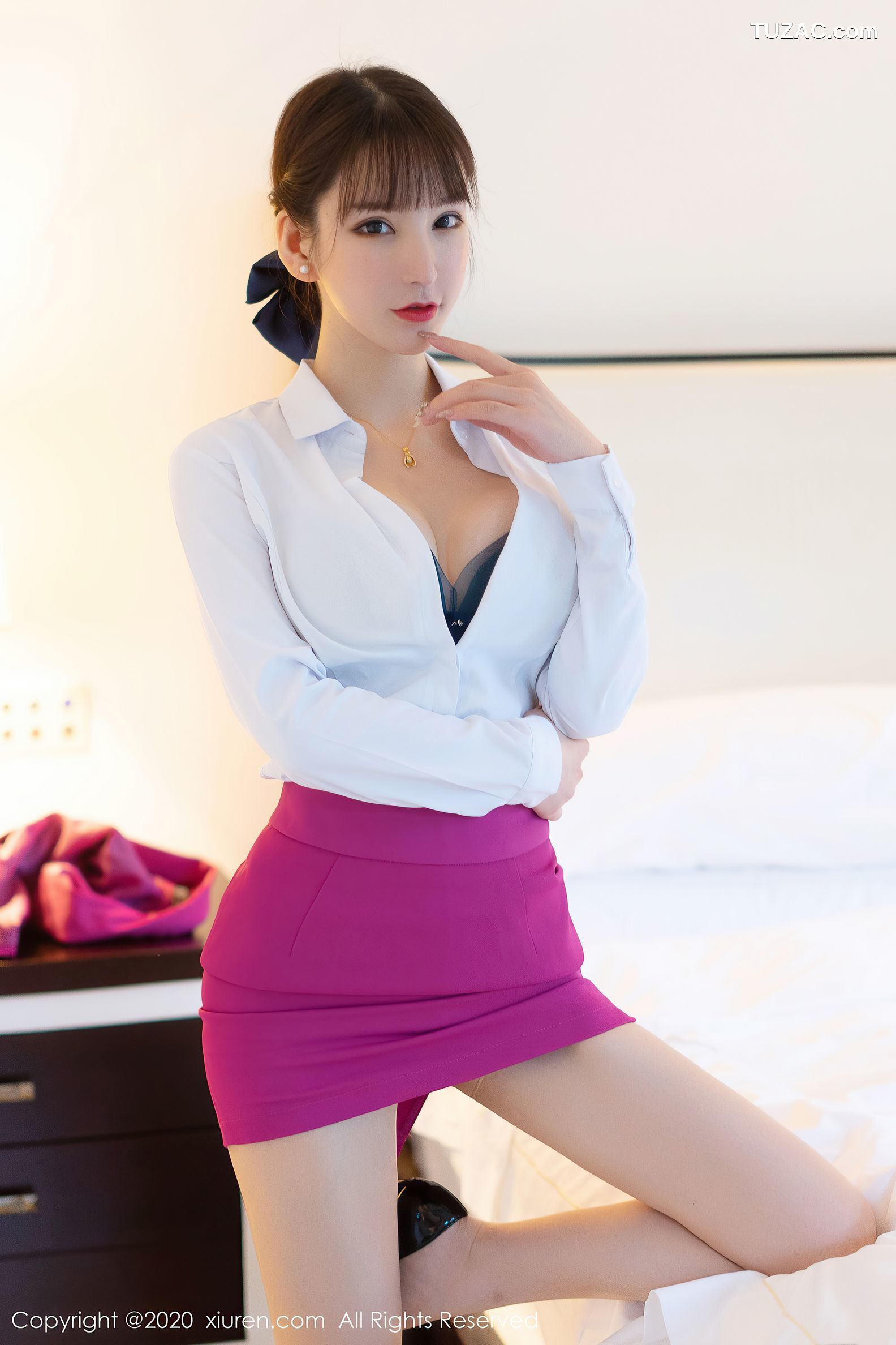 XiuRen秀人网-2367-周于希-《空乘制服主题系列》-2020.07.24