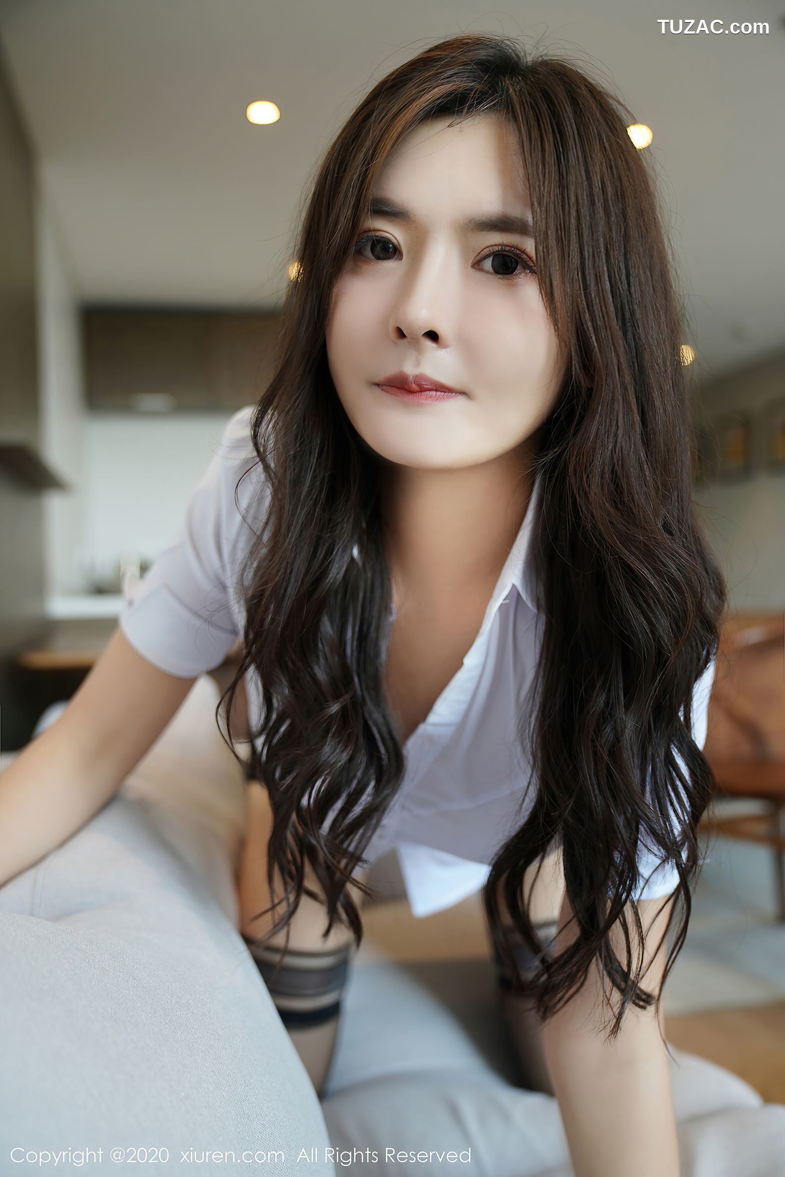 XiuRen秀人网-2381-白露小猪-《经典的职场秘书OL装系列》-2020.07.29