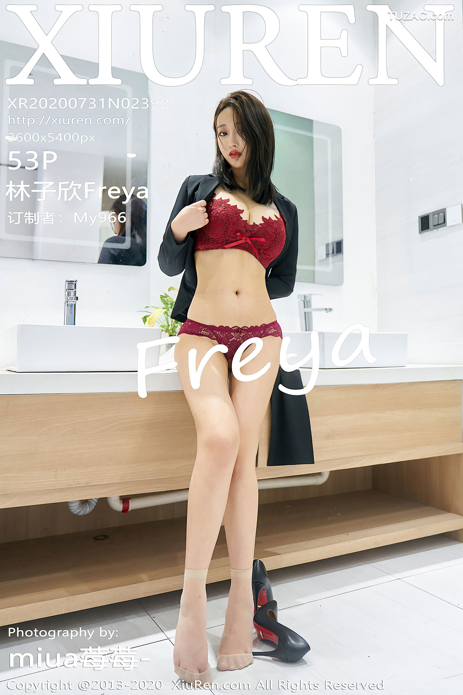 XiuRen秀人网-2392-林子欣Freya-《白领制服系列》-2020.07.31
