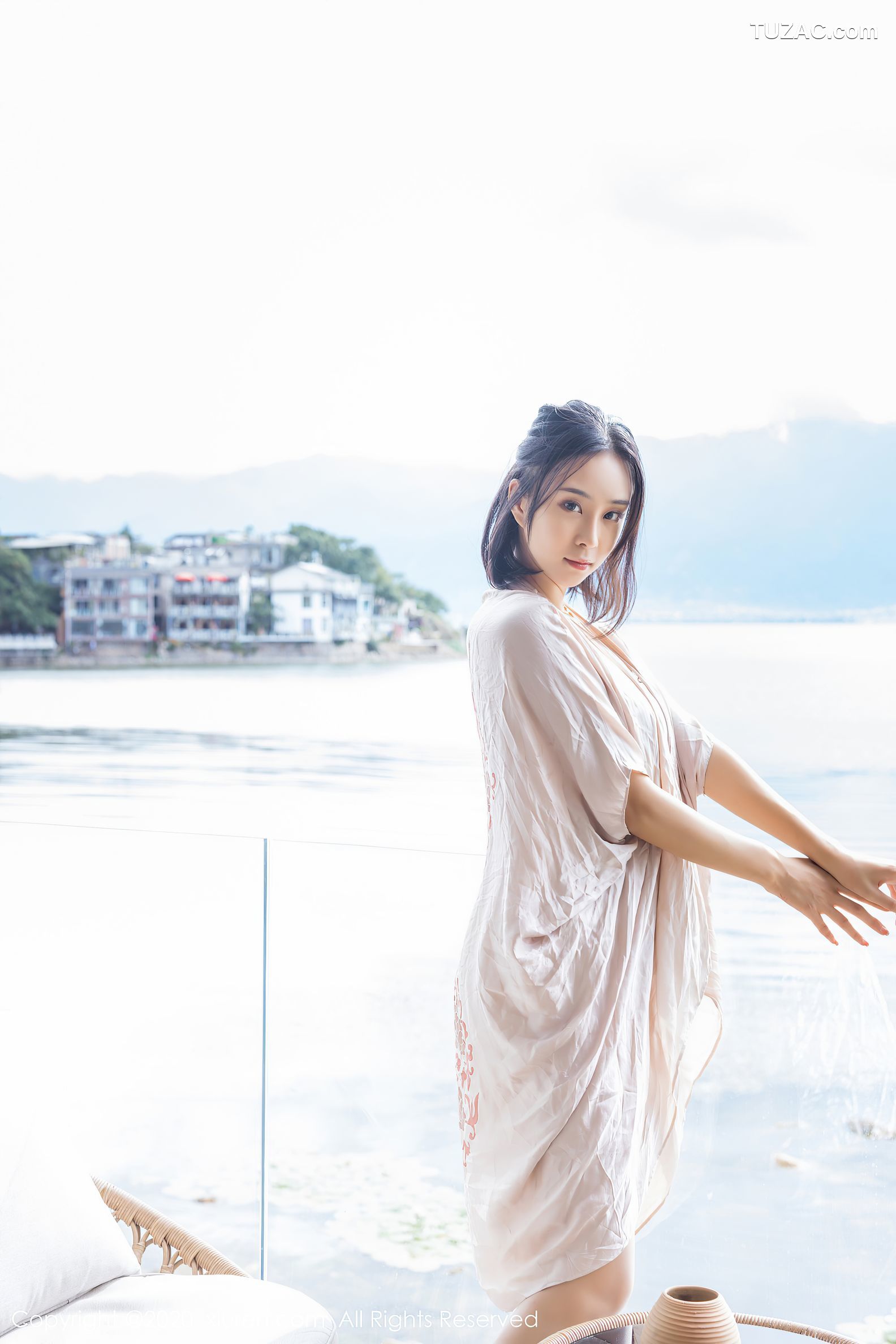 XiuRen秀人网-2426-蓝夏Akasha-《白色吊带与朦胧丝袜的极致魅惑》-2020.08.11