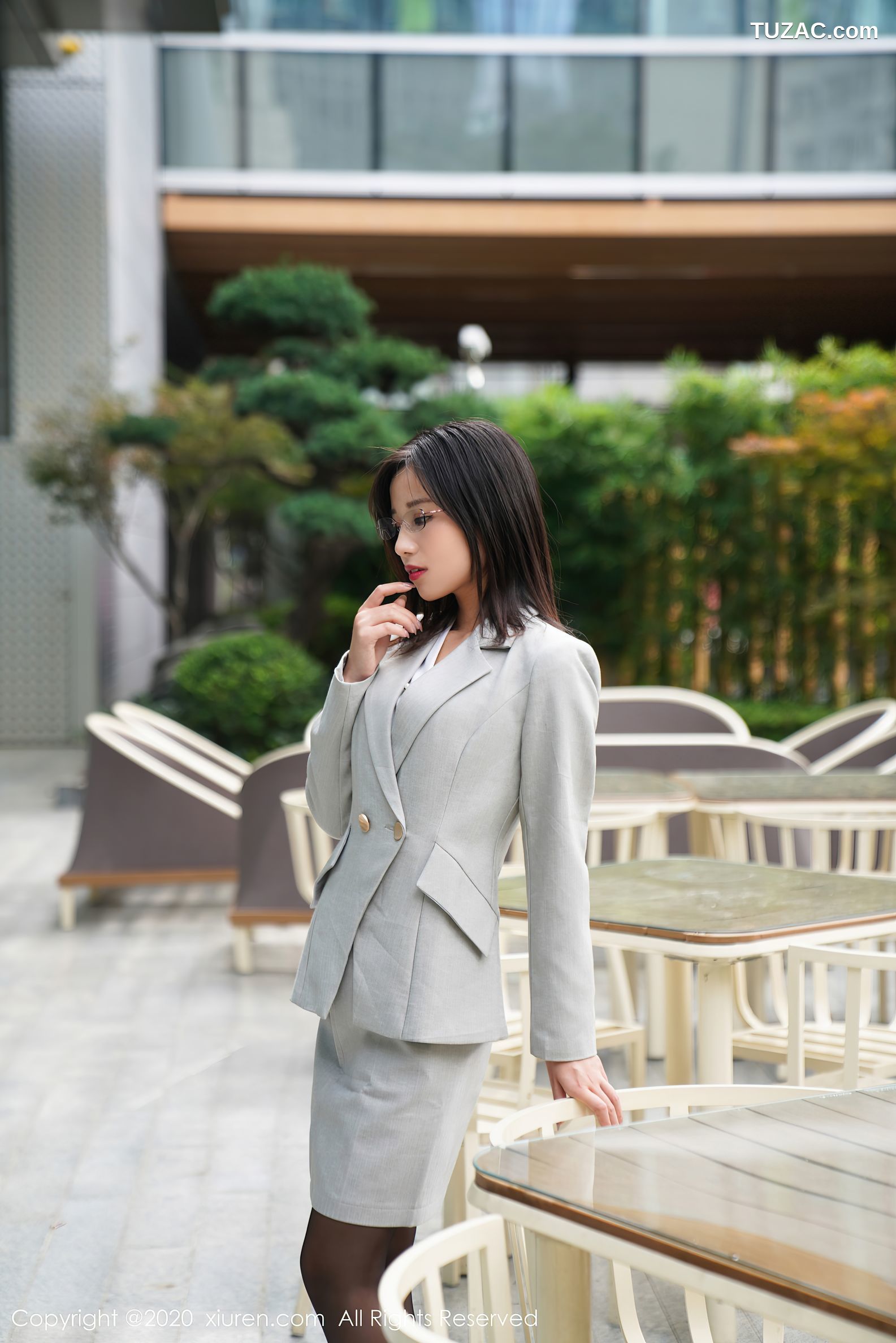 XiuRen秀人网-2433-仓井优香-《职业装秘书系列》-2020.08.12