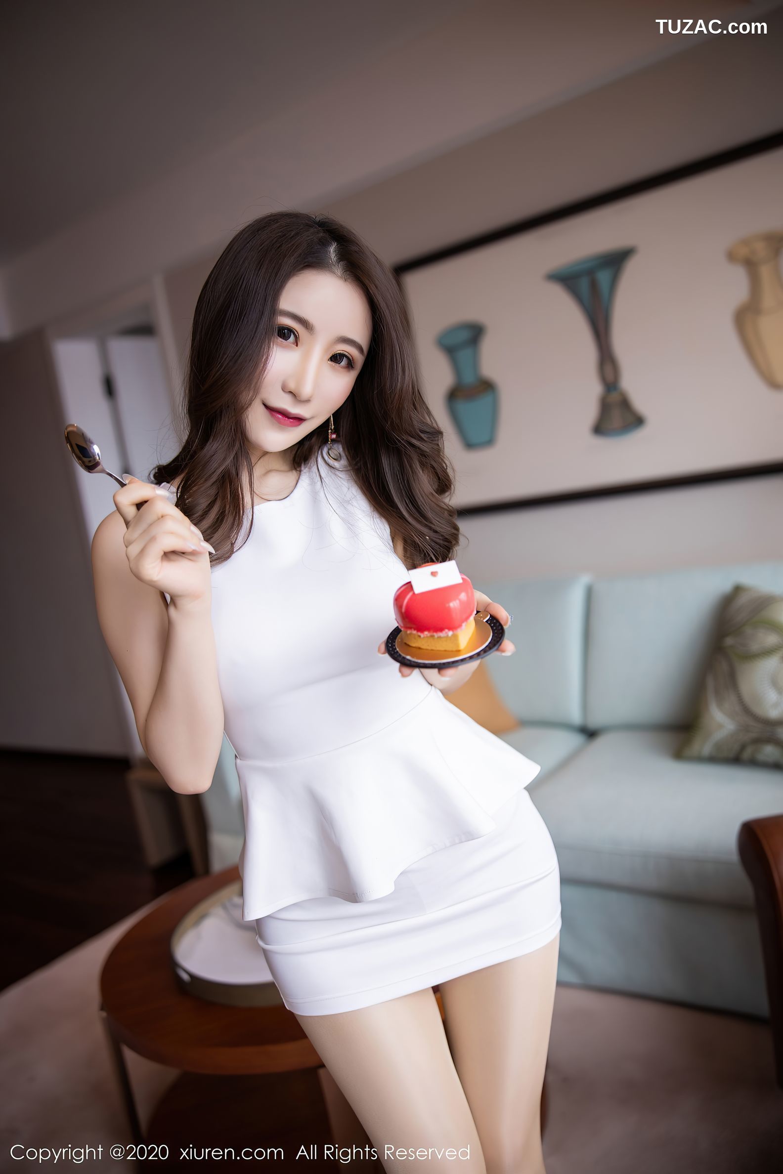 XiuRen秀人网-2441-绯月樱-《丝袜玉足修长曼妙》-2020.08.13