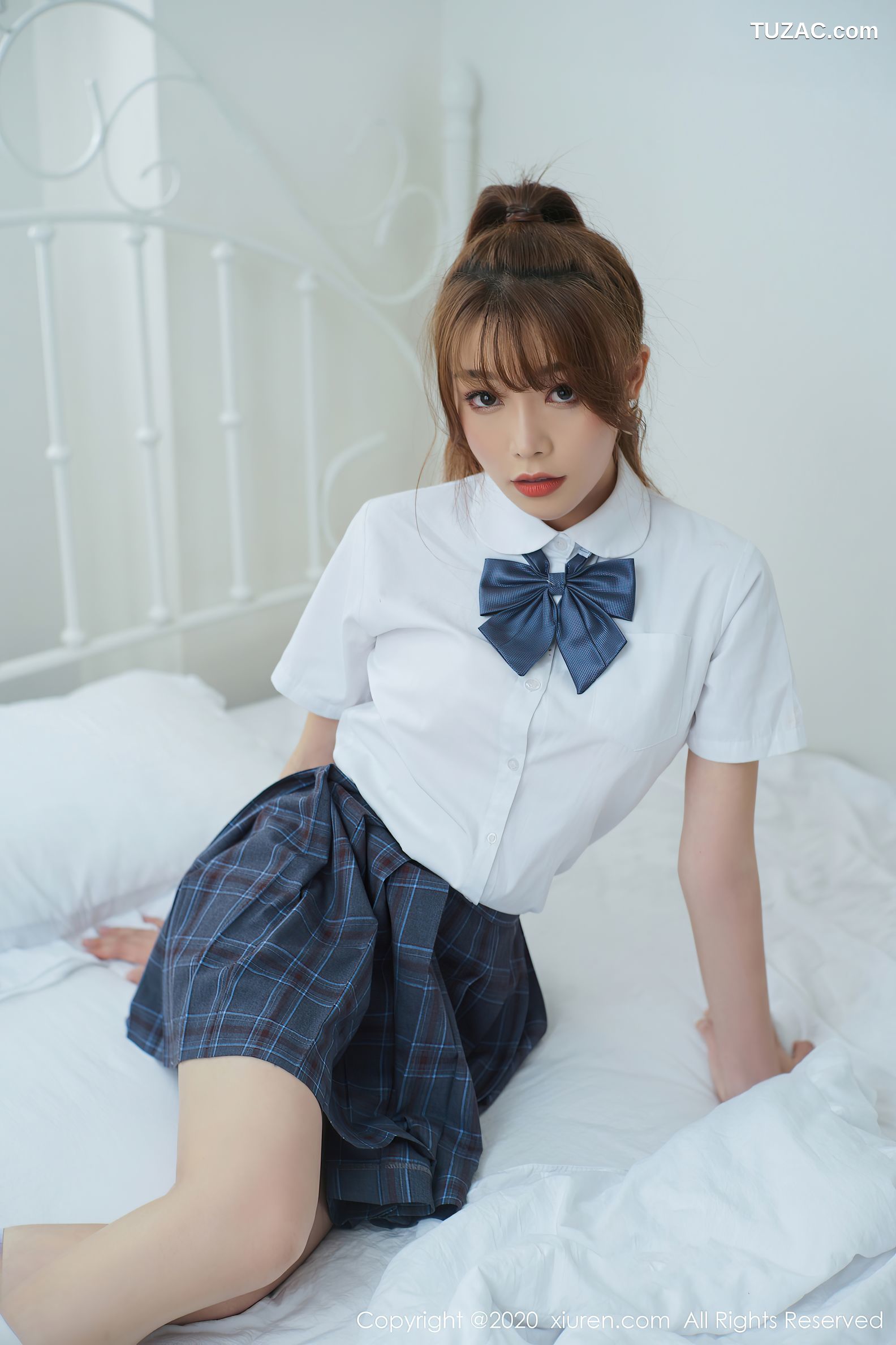 XiuRen秀人网-2502-芝芝-《芝芝BOoty》-2020.08.28