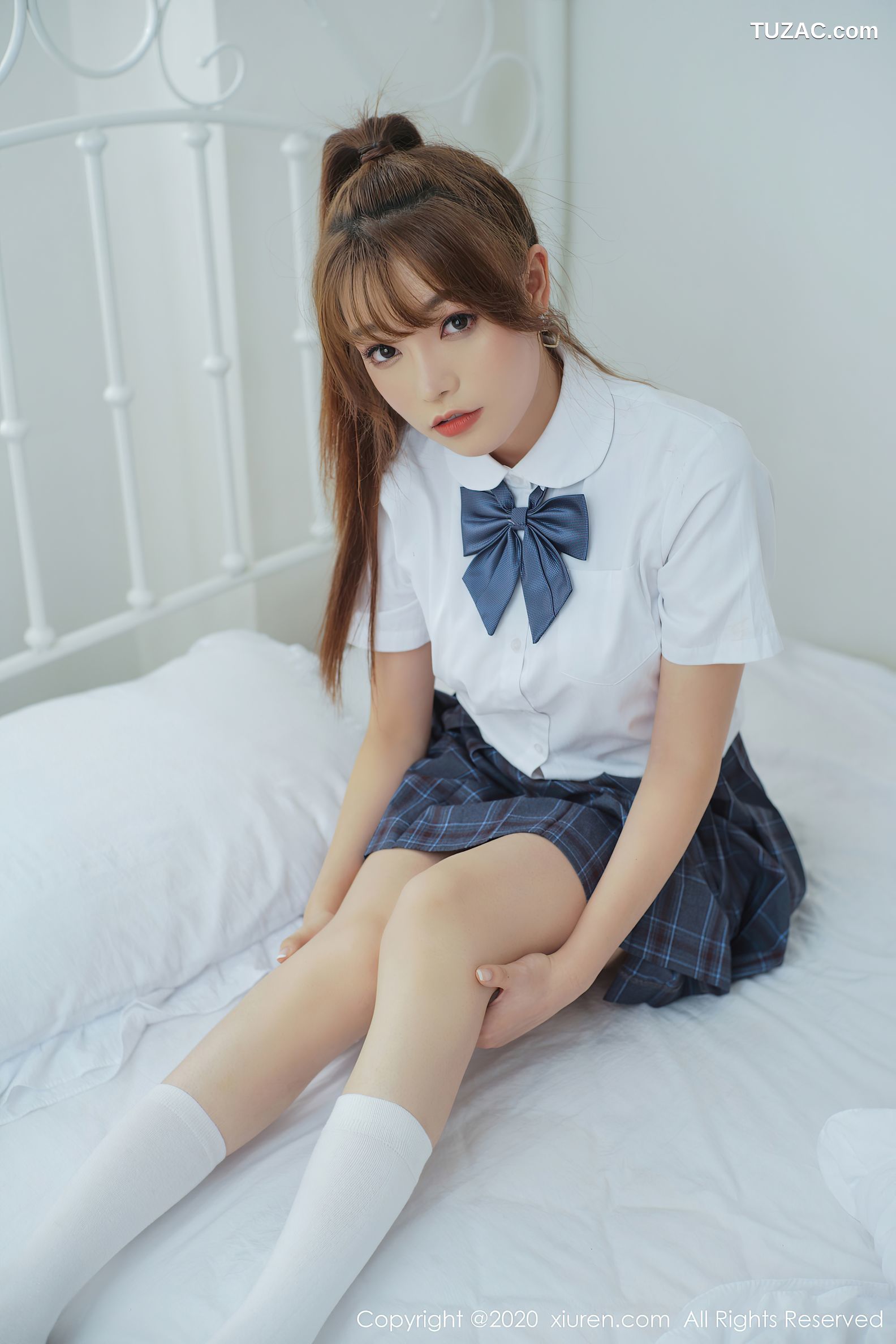 XiuRen秀人网-2502-芝芝-《芝芝BOoty》-2020.08.28