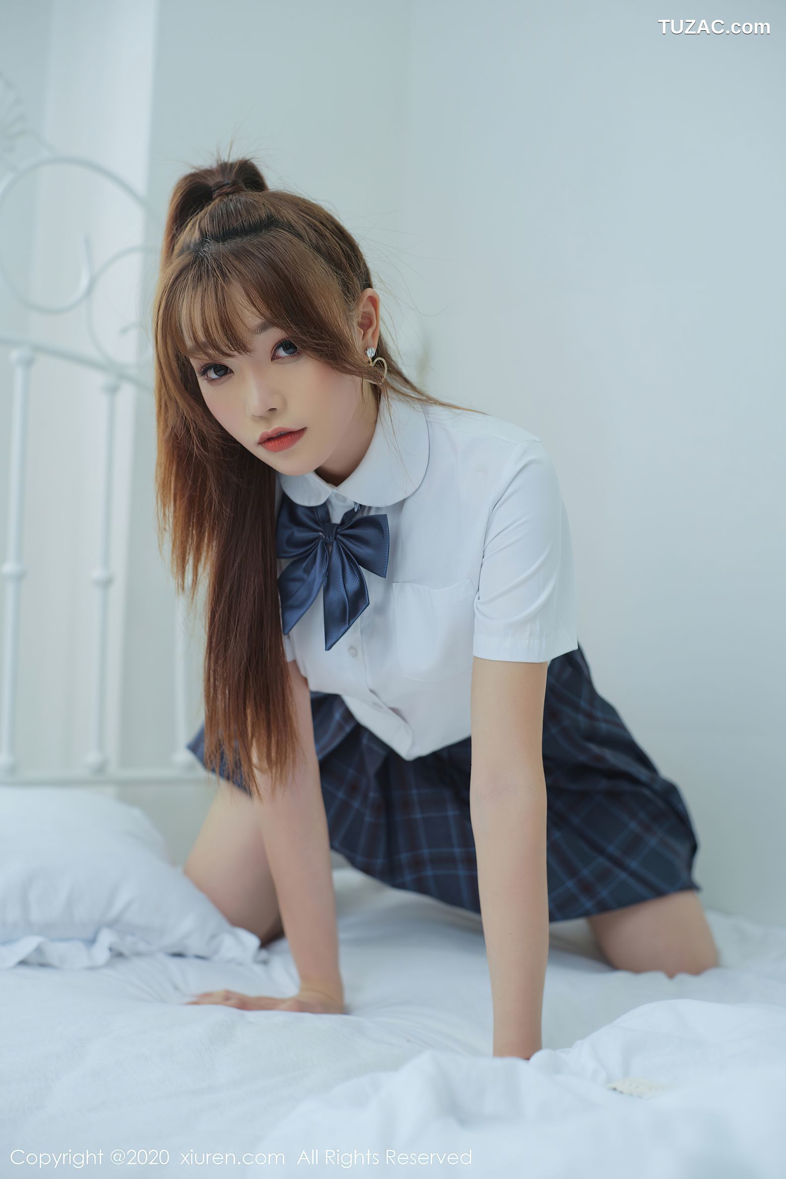 XiuRen秀人网-2502-芝芝-《芝芝BOoty》-2020.08.28