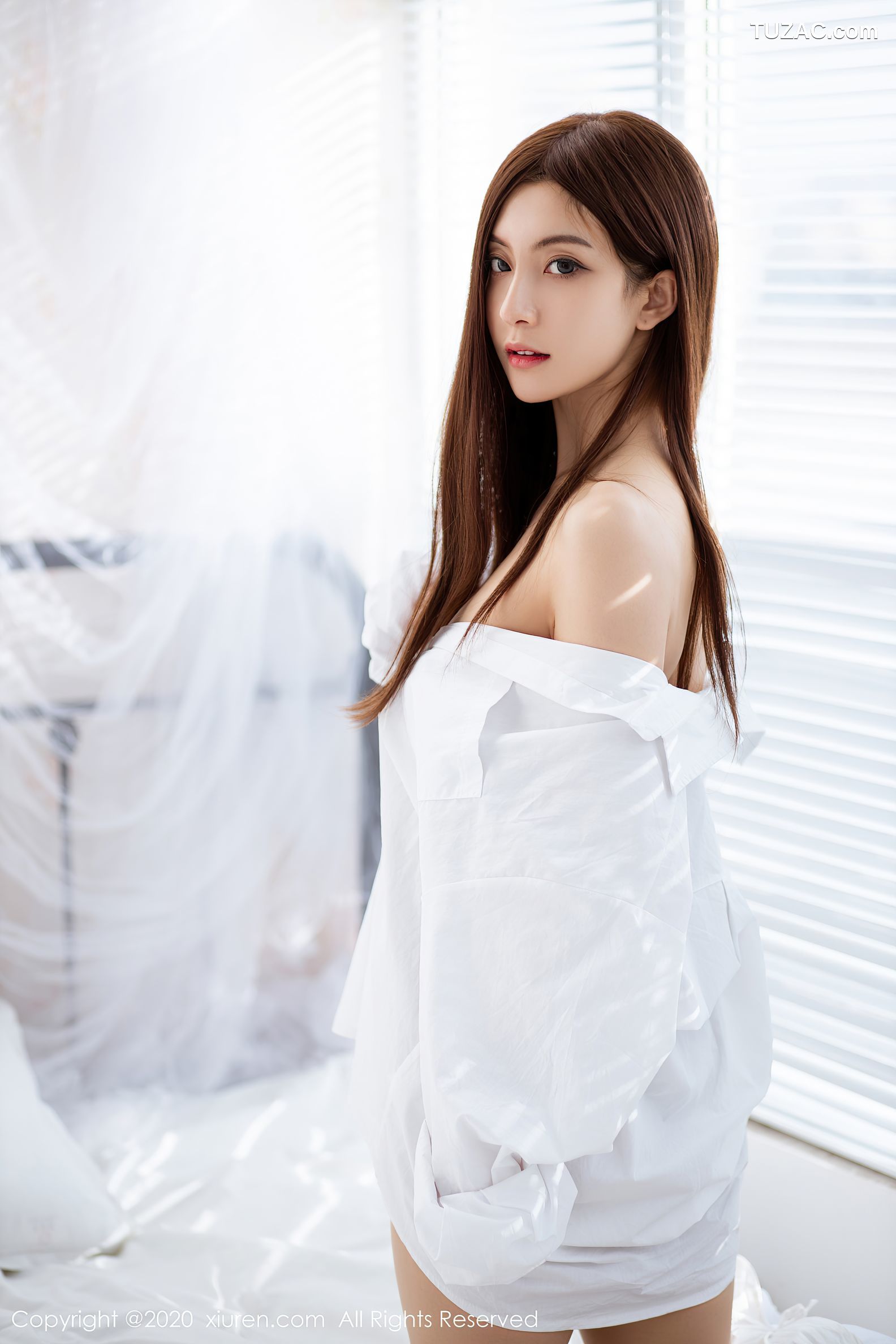 XiuRen秀人网-2545-林文文Yooki-《秘书主题写真》-2020.09.09