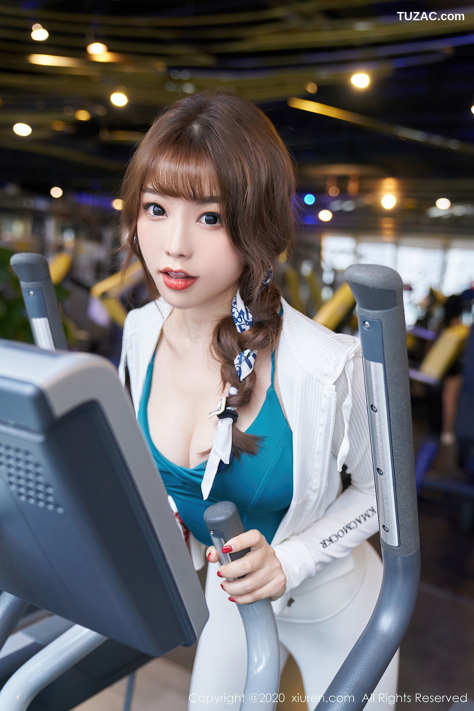 XiuRen秀人网-2589-芝芝-《健身房主题系列》-2020.09.22