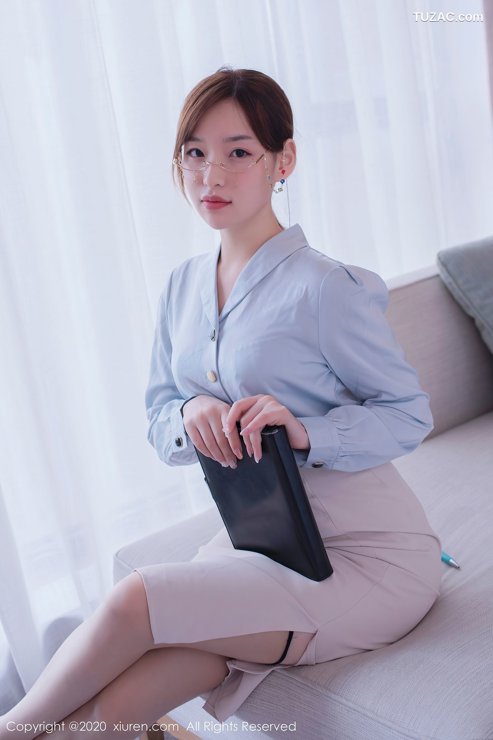 XiuRen秀人网-2597-范小宣Fancy-《办公室OL制服精致内衣》-2020.09.24