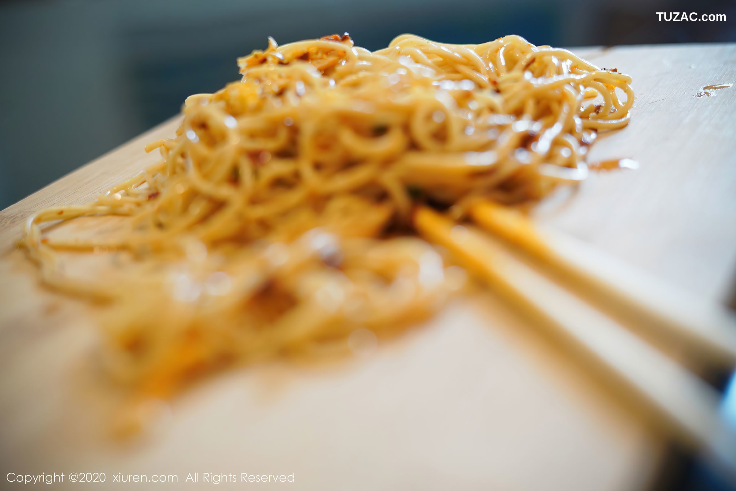 XiuRen秀人网-2676-仓井优香-《居家厨娘主题系列》-2020.10.20