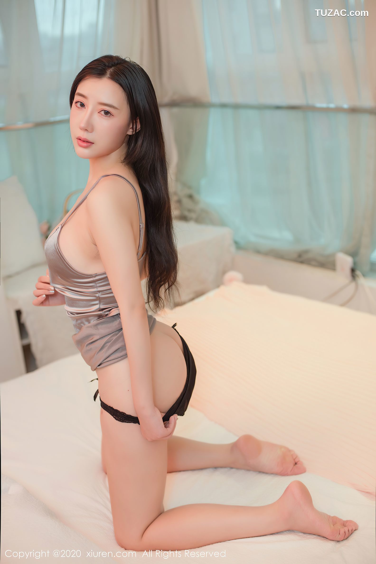XiuRen秀人网-2689-陈梦Babe-《居家私密轻熟卧室暖暖满满的欲望》-2020.10.23