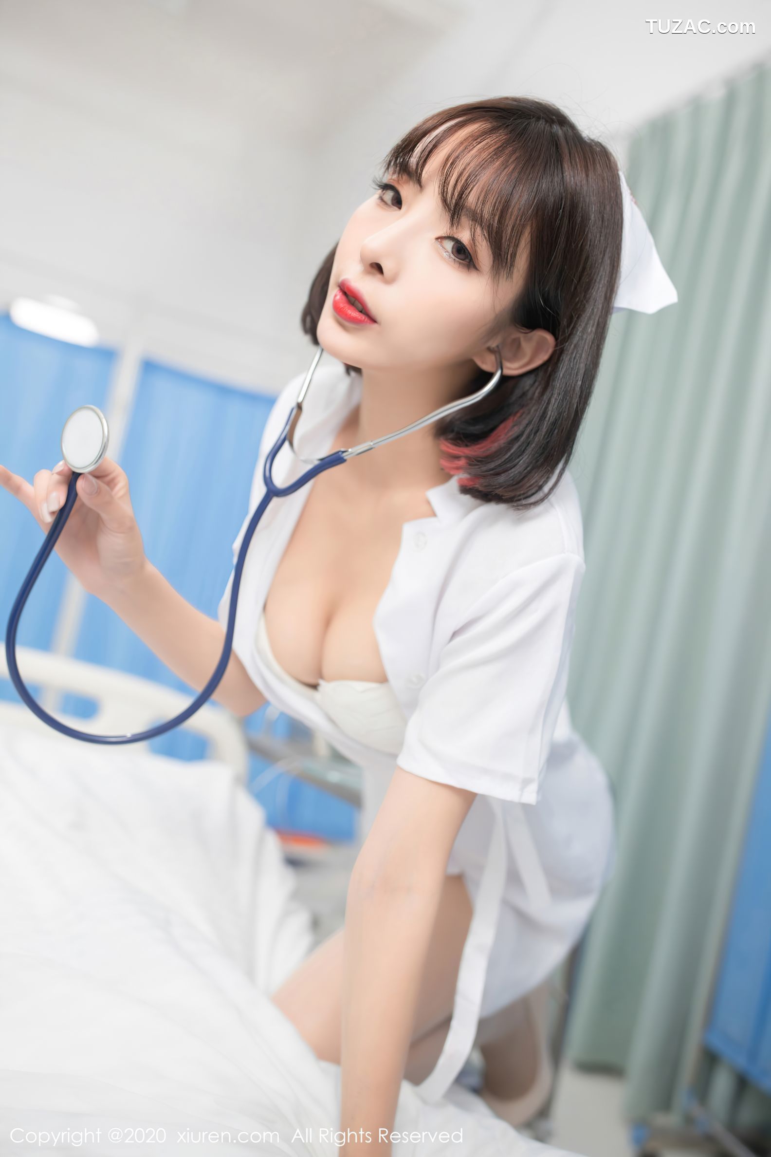 XiuRen秀人网-2698-陈小喵-《护士剧情主题系列》-2020.10.26