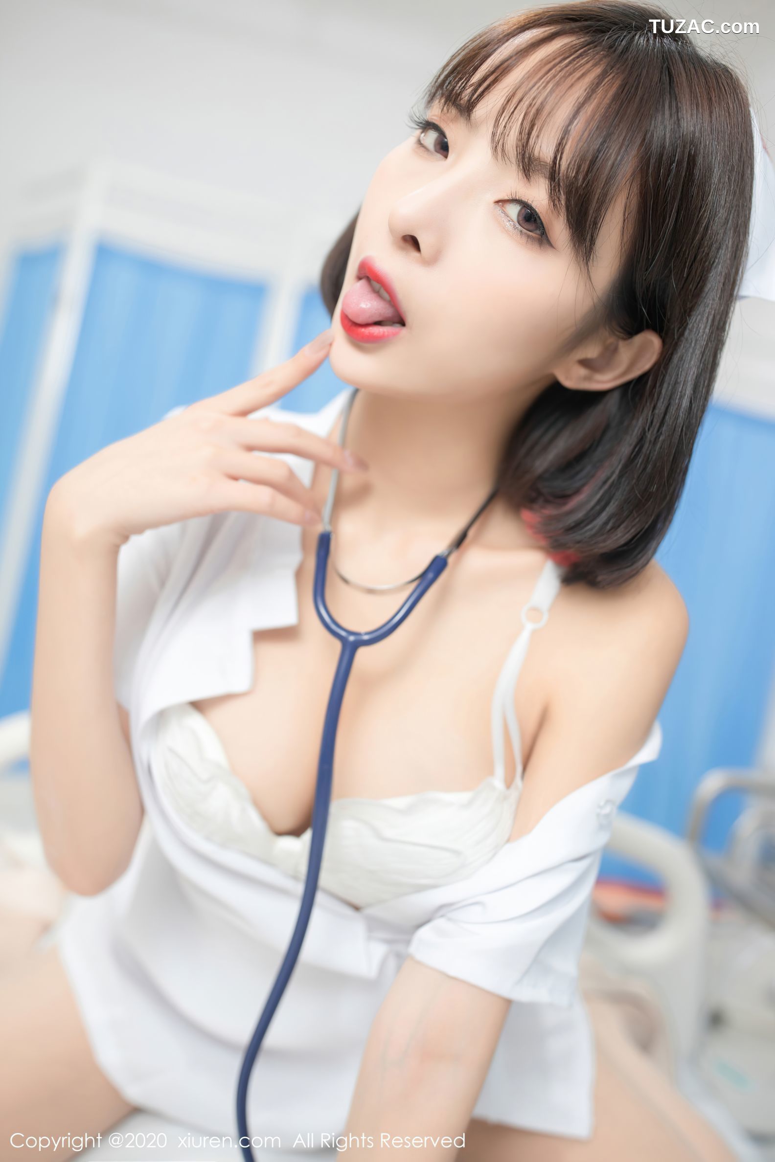 XiuRen秀人网-2698-陈小喵-《护士剧情主题系列》-2020.10.26