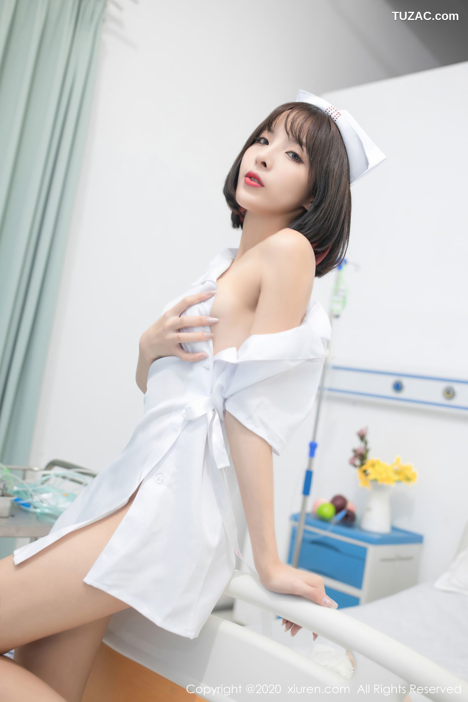 XiuRen秀人网-2698-陈小喵-《护士剧情主题系列》-2020.10.26