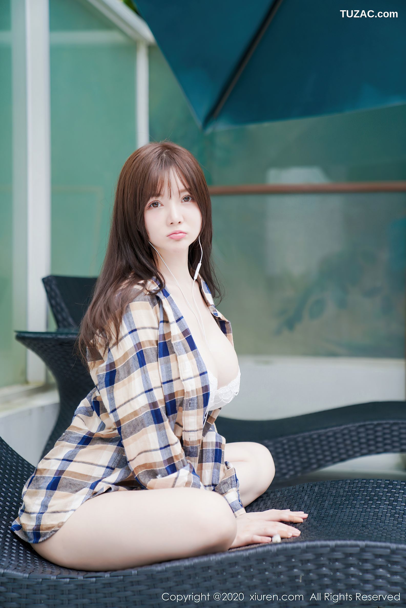 XiuRen秀人网-2708-糯美子-《格子衬衫在泳池中淋漓性感绽放》-2020.10.28