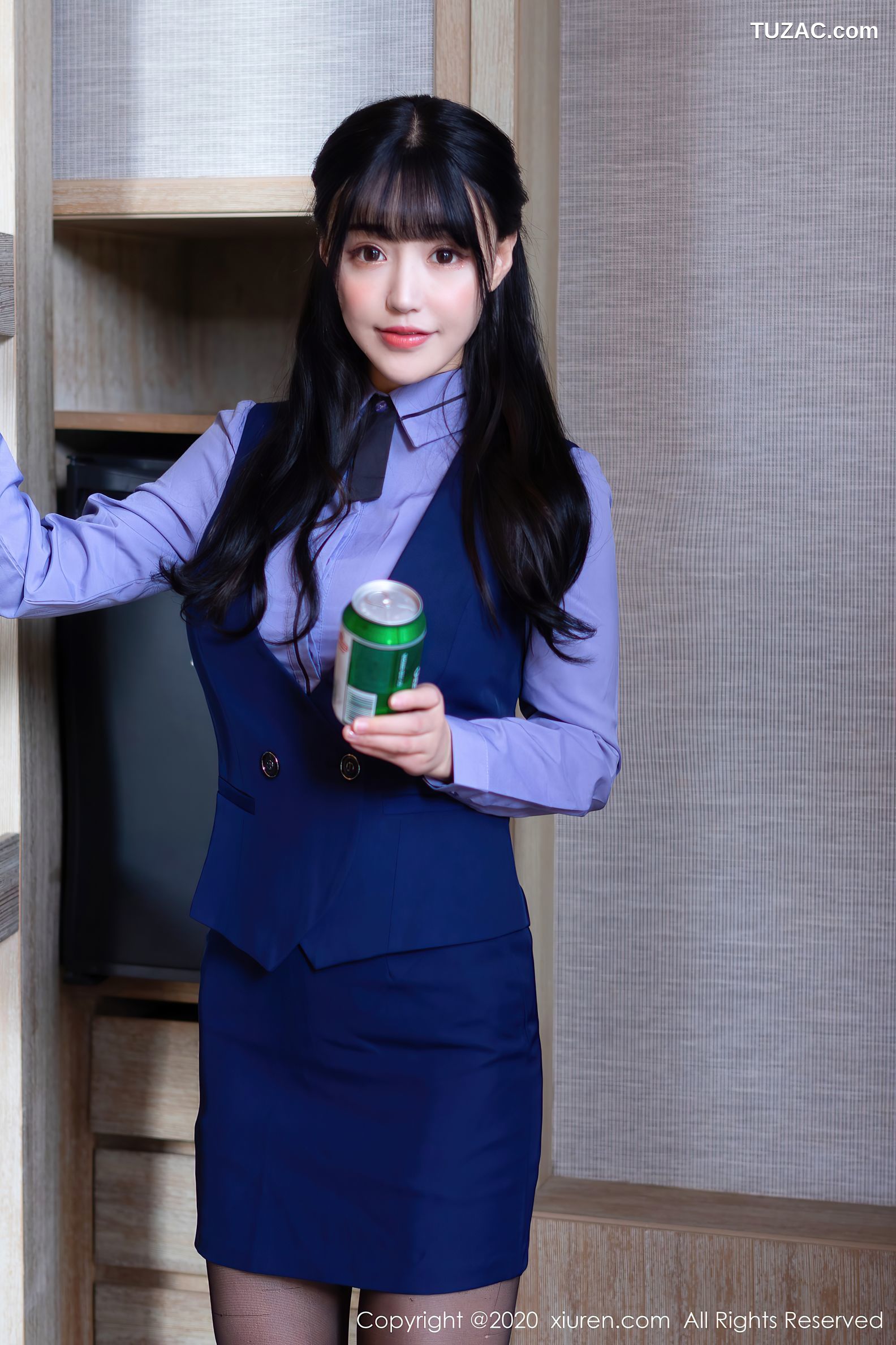 XiuRen秀人网-2709-朱可儿-《经典的职场制服系列》-2020.10.28