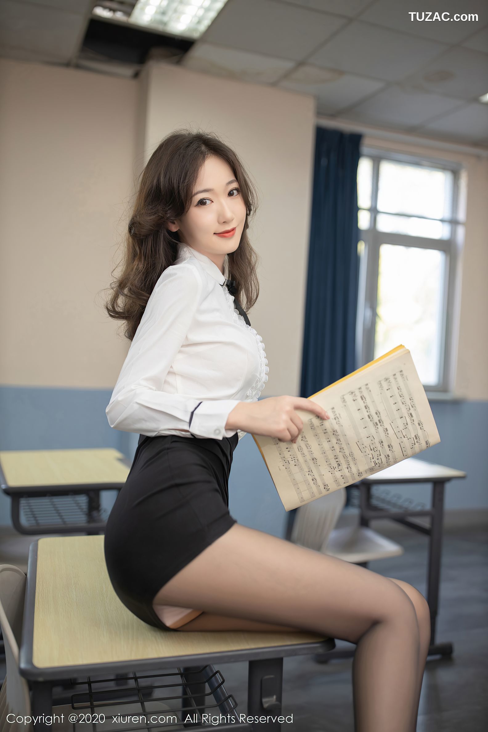 XiuRen秀人网-2739-唐安琪-《唱诗班老师系列》-2020.11.04