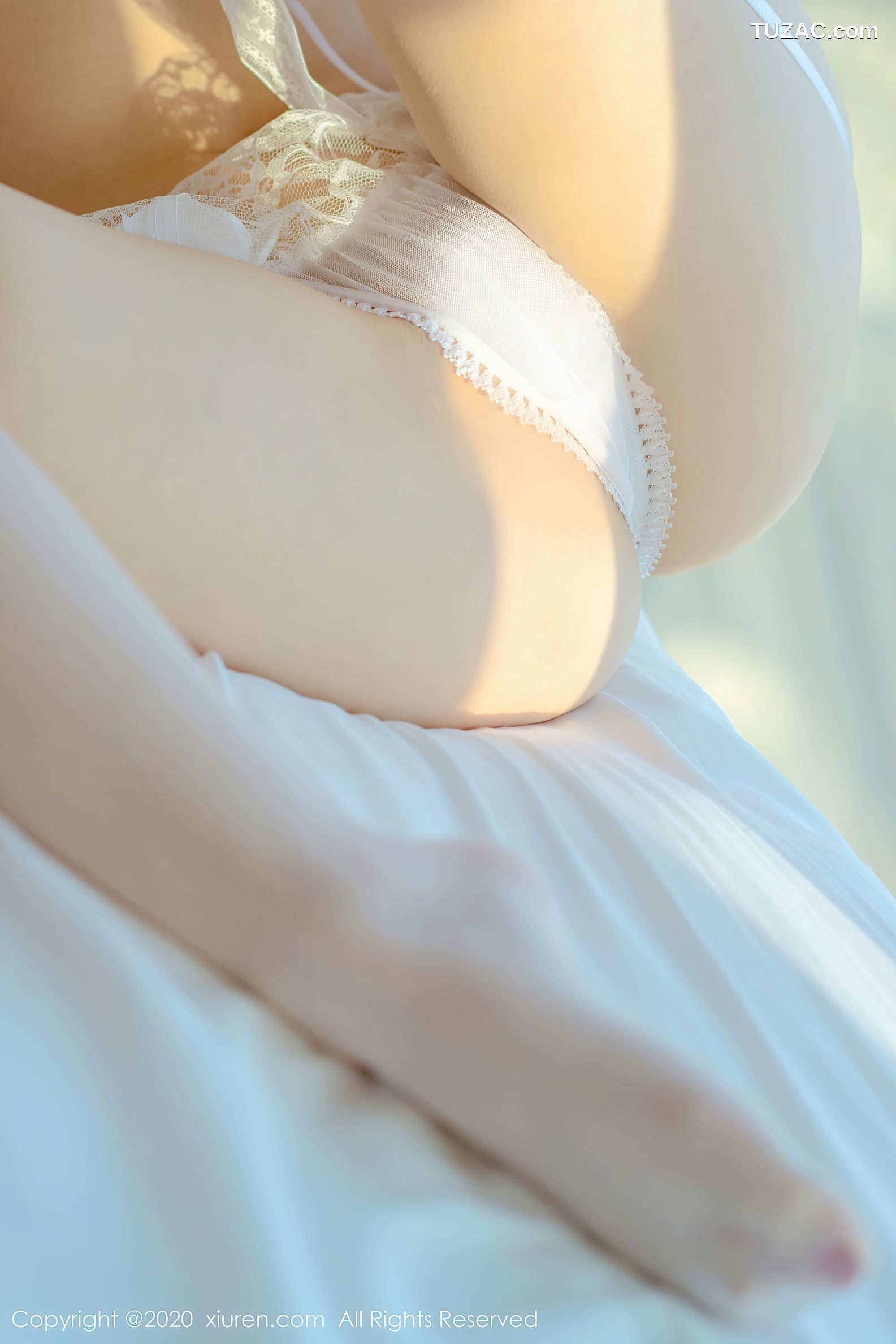 XiuRen秀人网-2759-沈梦瑶-《香艳欲滴的女神》-2020.11.10