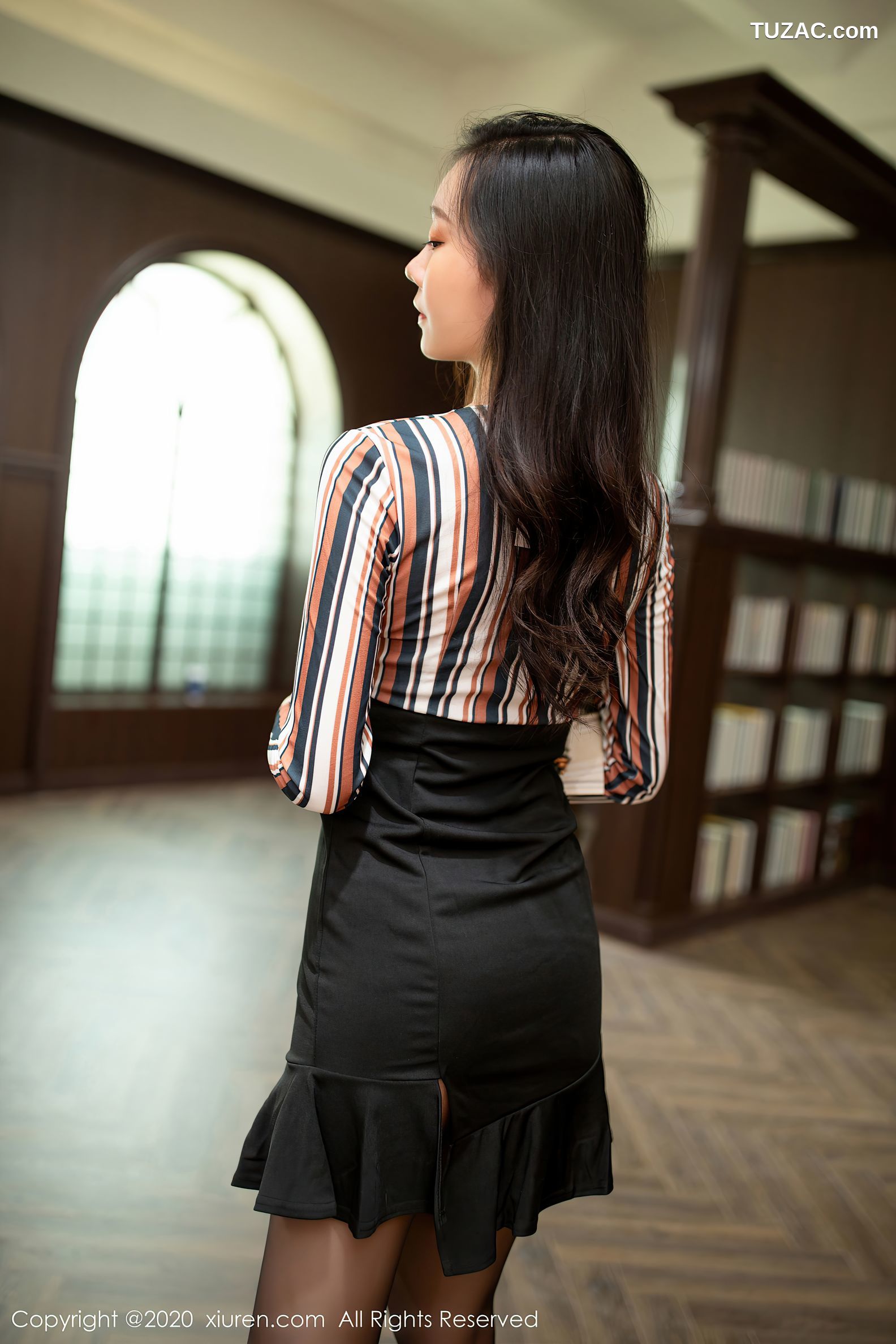 XiuRen秀人网-2773-安然Maleah-《图书馆主题写真》-2020.11.12