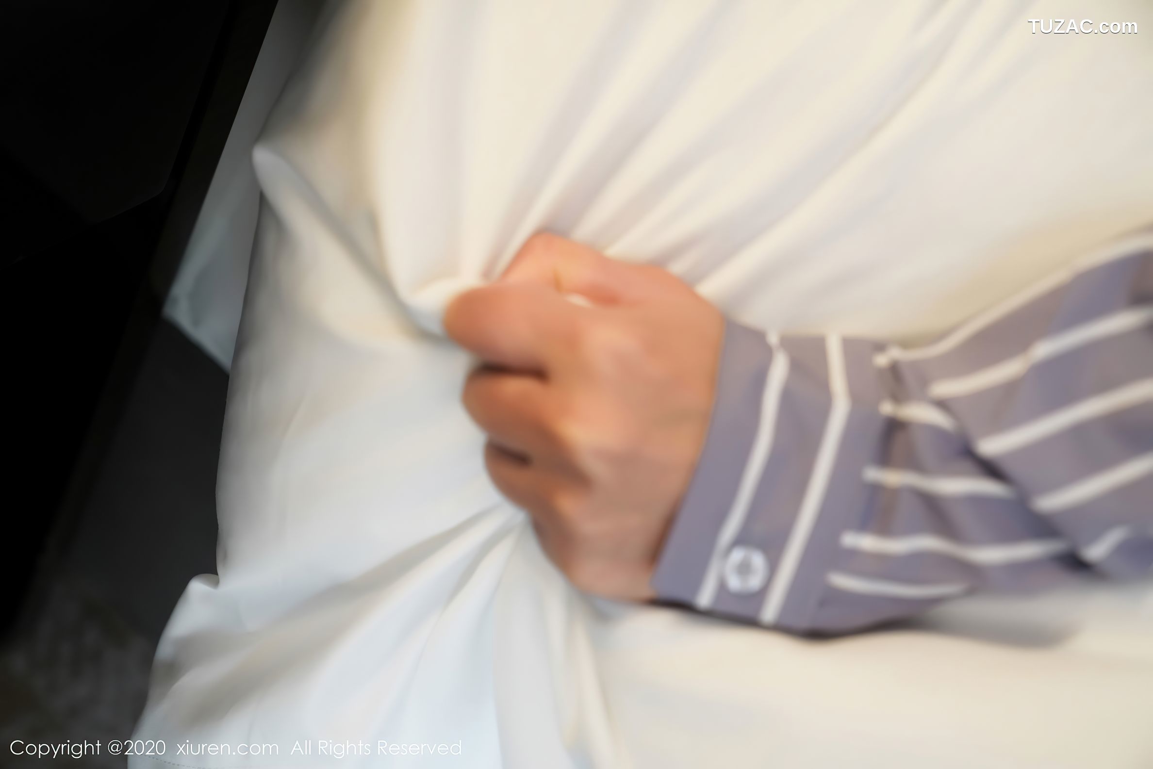 XiuRen秀人网-2784-方子萱-《经典的职场秘书OL装》-2020.11.16