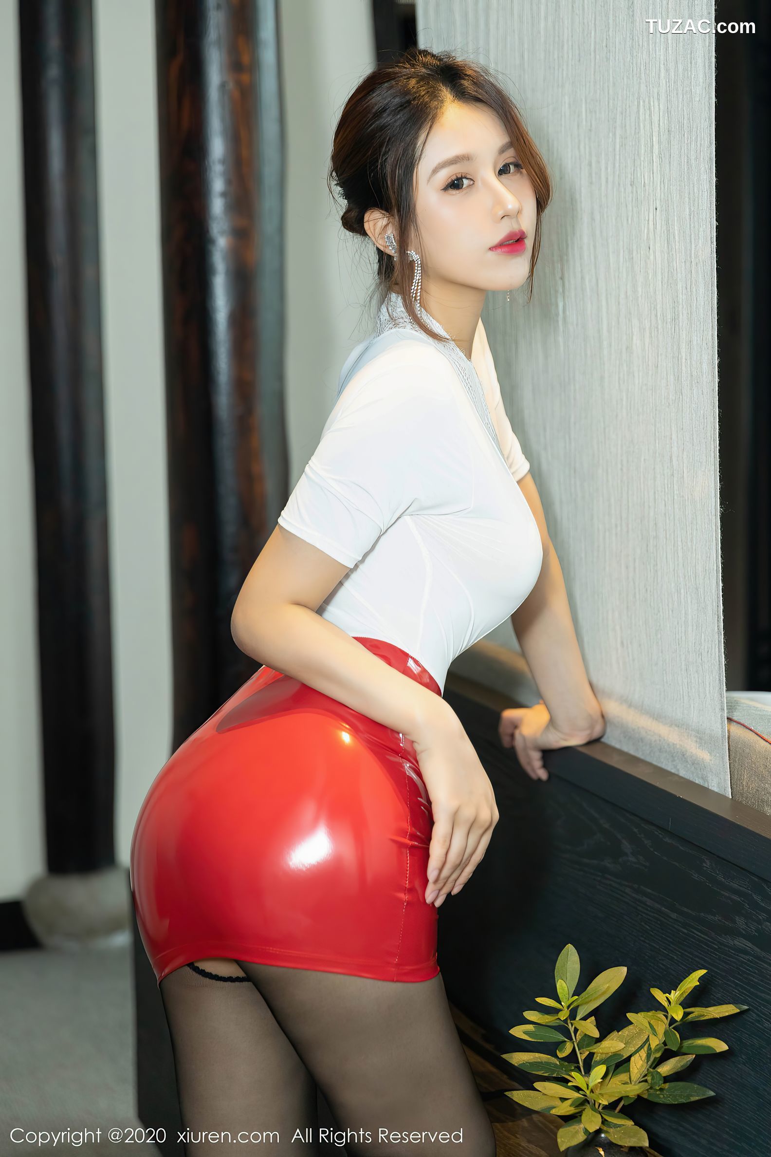 XiuRen秀人网-2839-徐安安-《皮裙》-2020.11.30