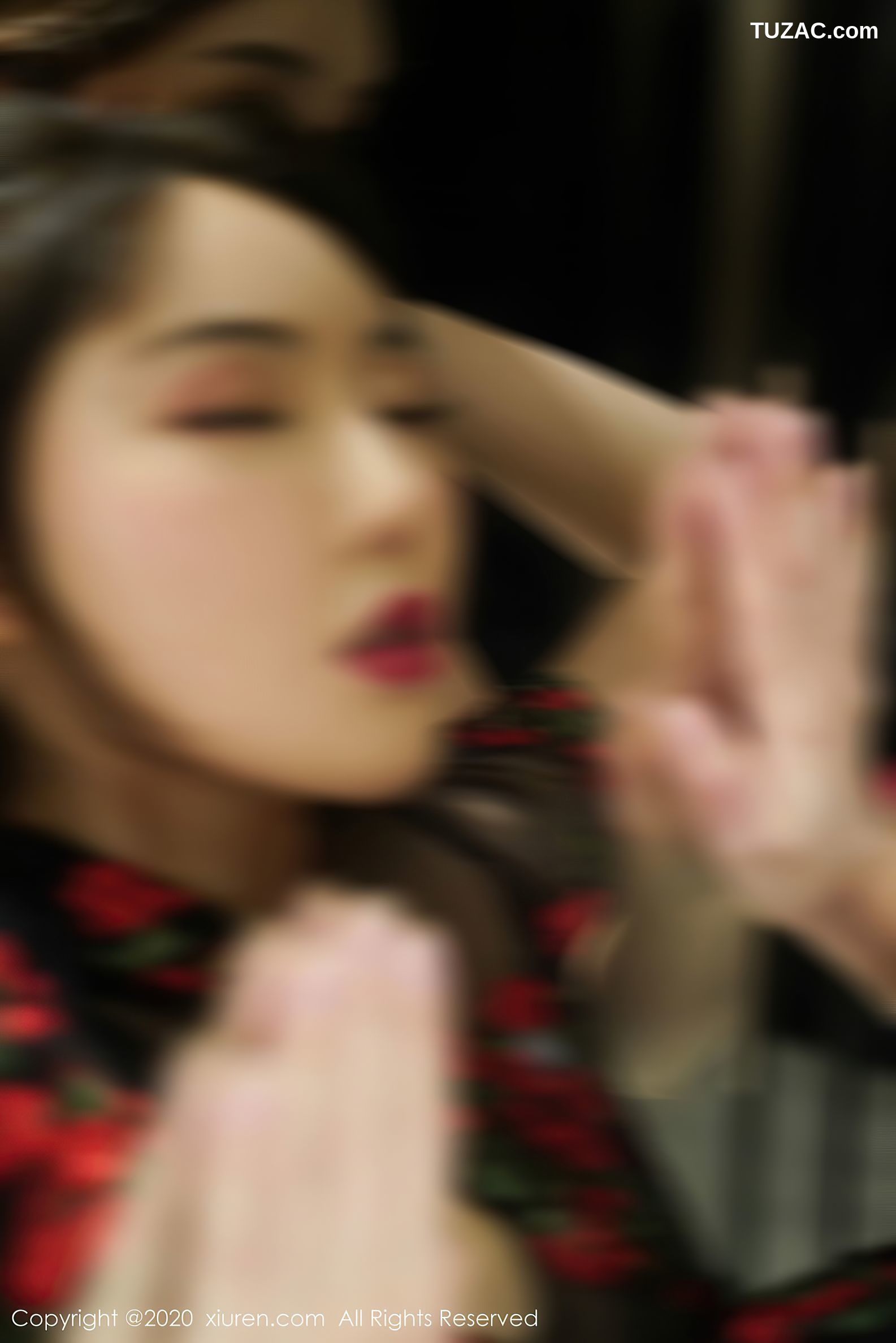 XiuRen秀人网-2849-萌汉药-《韵味典雅旗袍主题系列》-2020.12.02