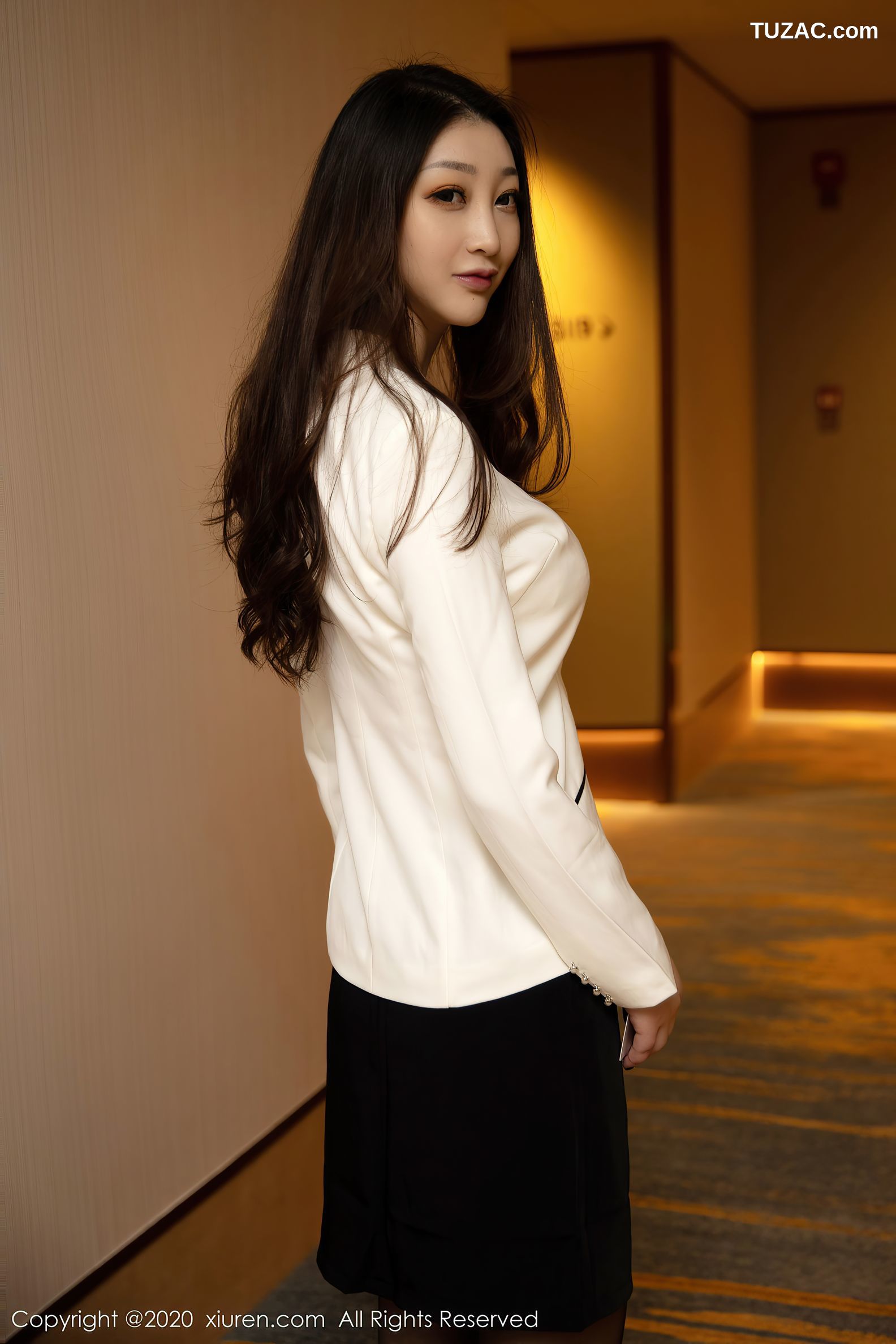 XiuRen秀人网-2880-妲己-《黑丝制服诱惑》-2020.12.10
