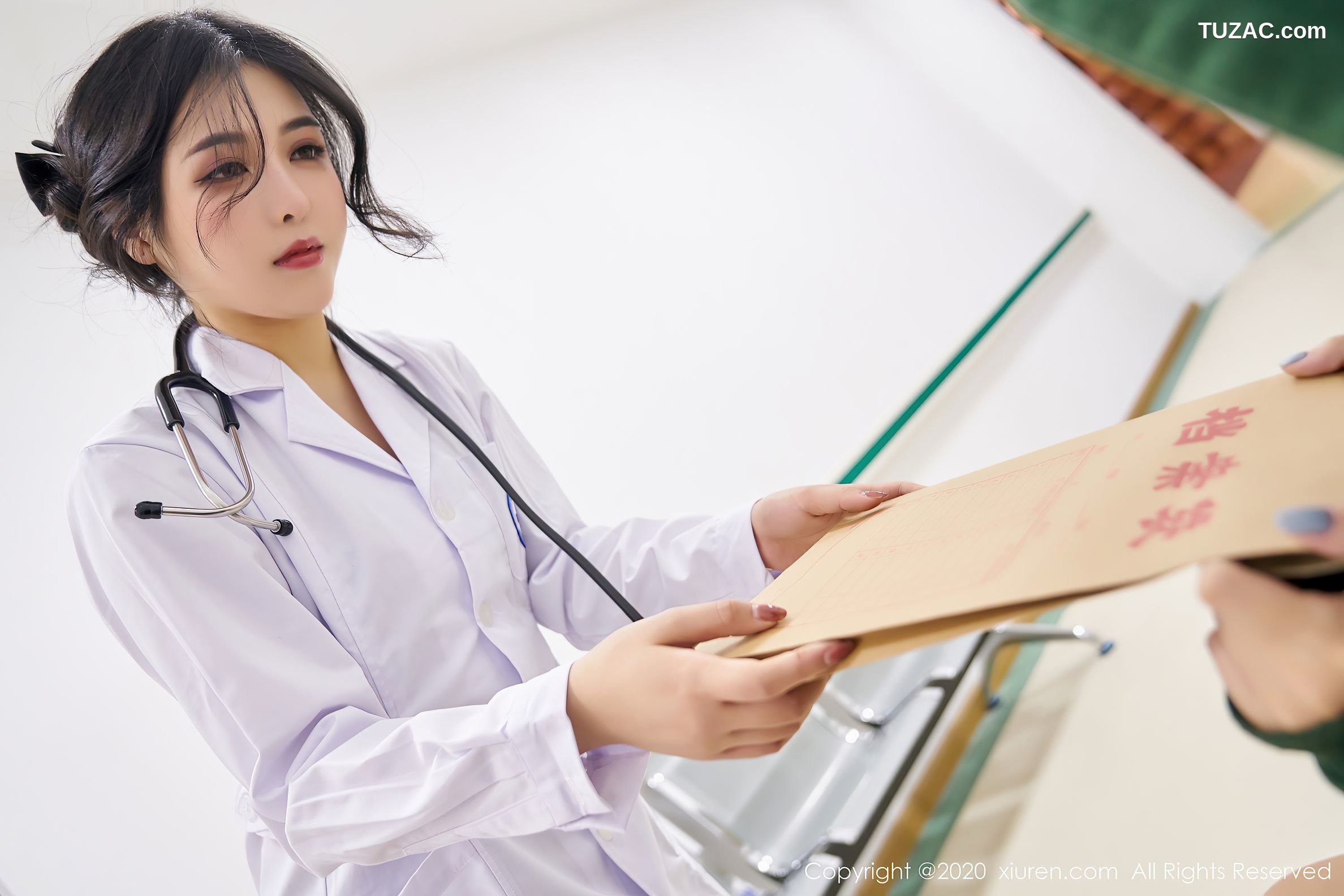 XiuRen秀人网-2925-韩静安-《护士职业装主题系列》-2020.12.22