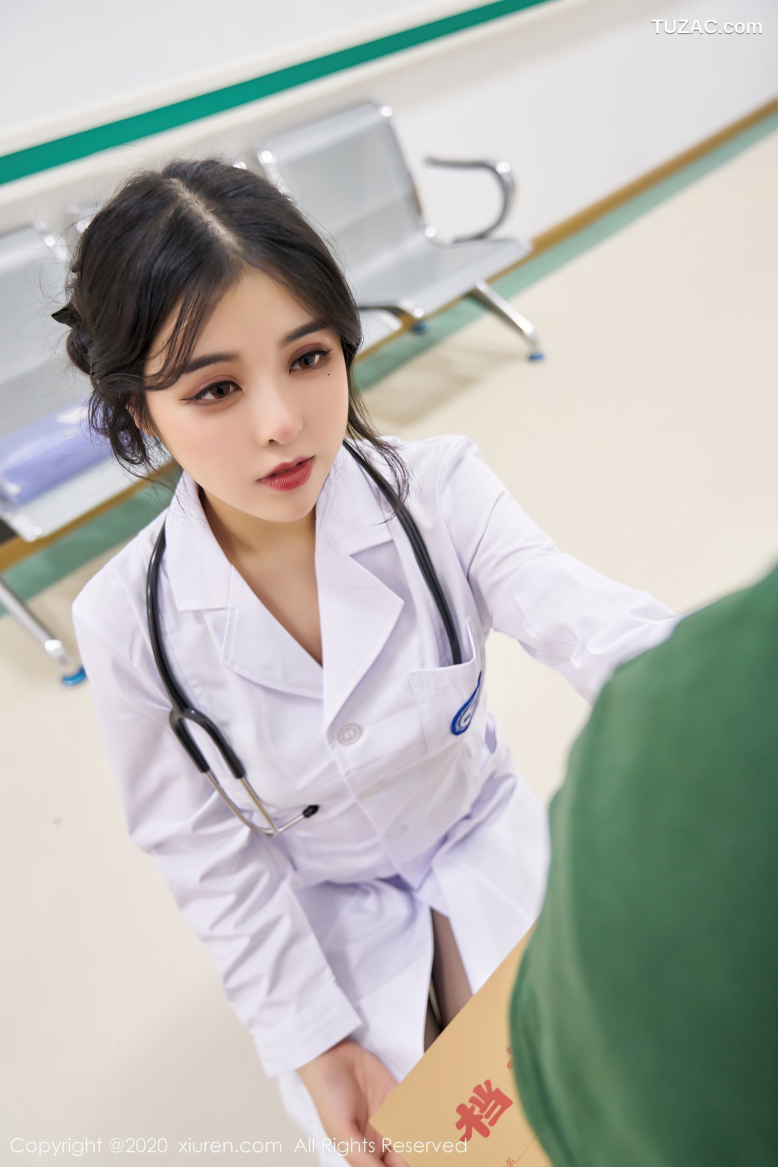 XiuRen秀人网-2925-韩静安-《护士职业装主题系列》-2020.12.22
