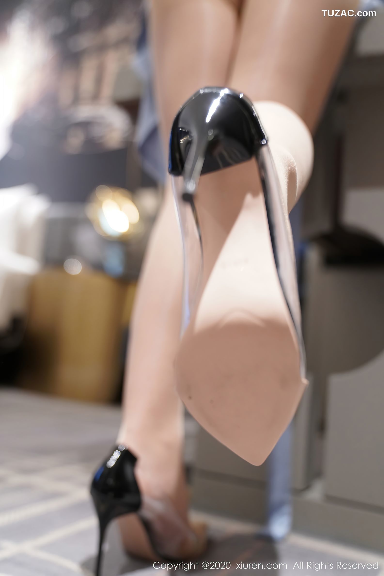 XiuRen秀人网-2946-美七Mia-《一袭蓝色长裙》-2020.12.28