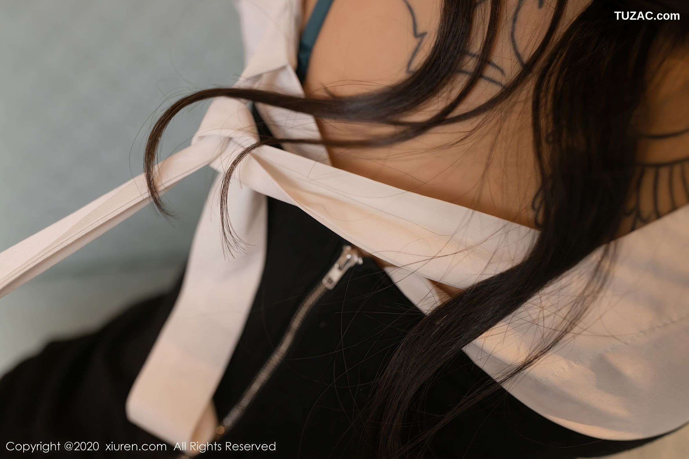 XiuRen秀人网-2948-陈小喵-《Gone-crazzis》-2020.12.28