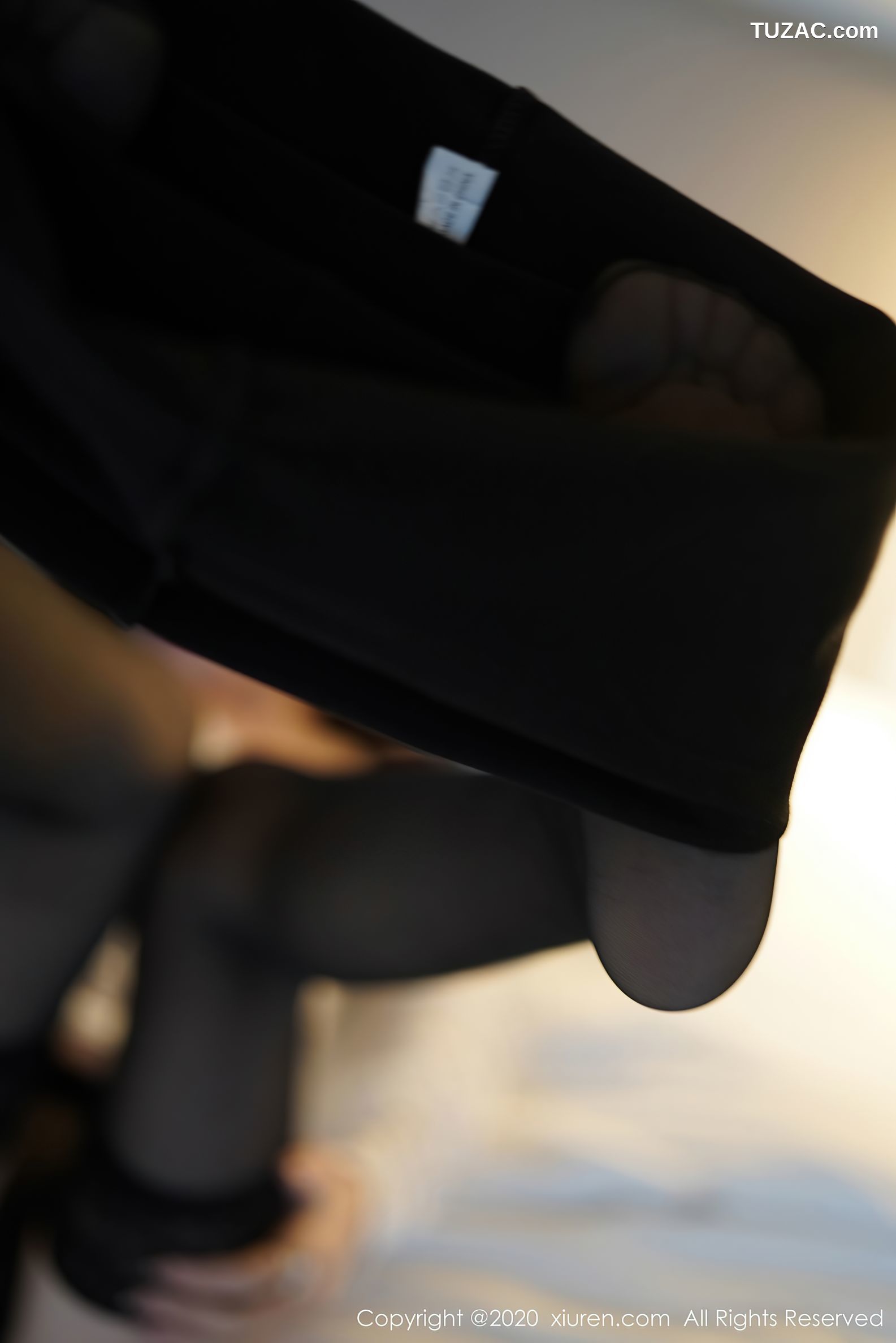 XiuRen秀人网-2952-周于希-《酒店主题系列》-2020.12.29