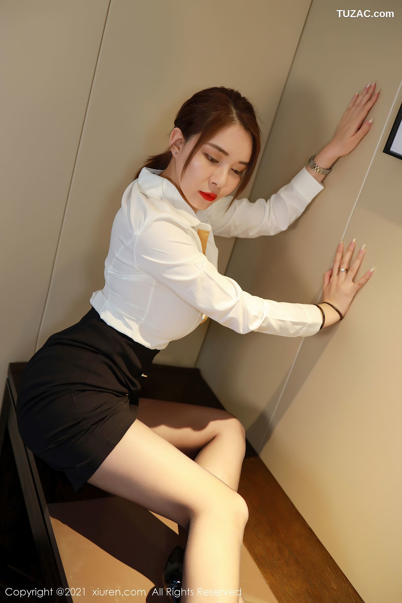 XiuRen秀人网-2965-凯竹-廿十-《典雅的职场OL职业装》-2021.01.04