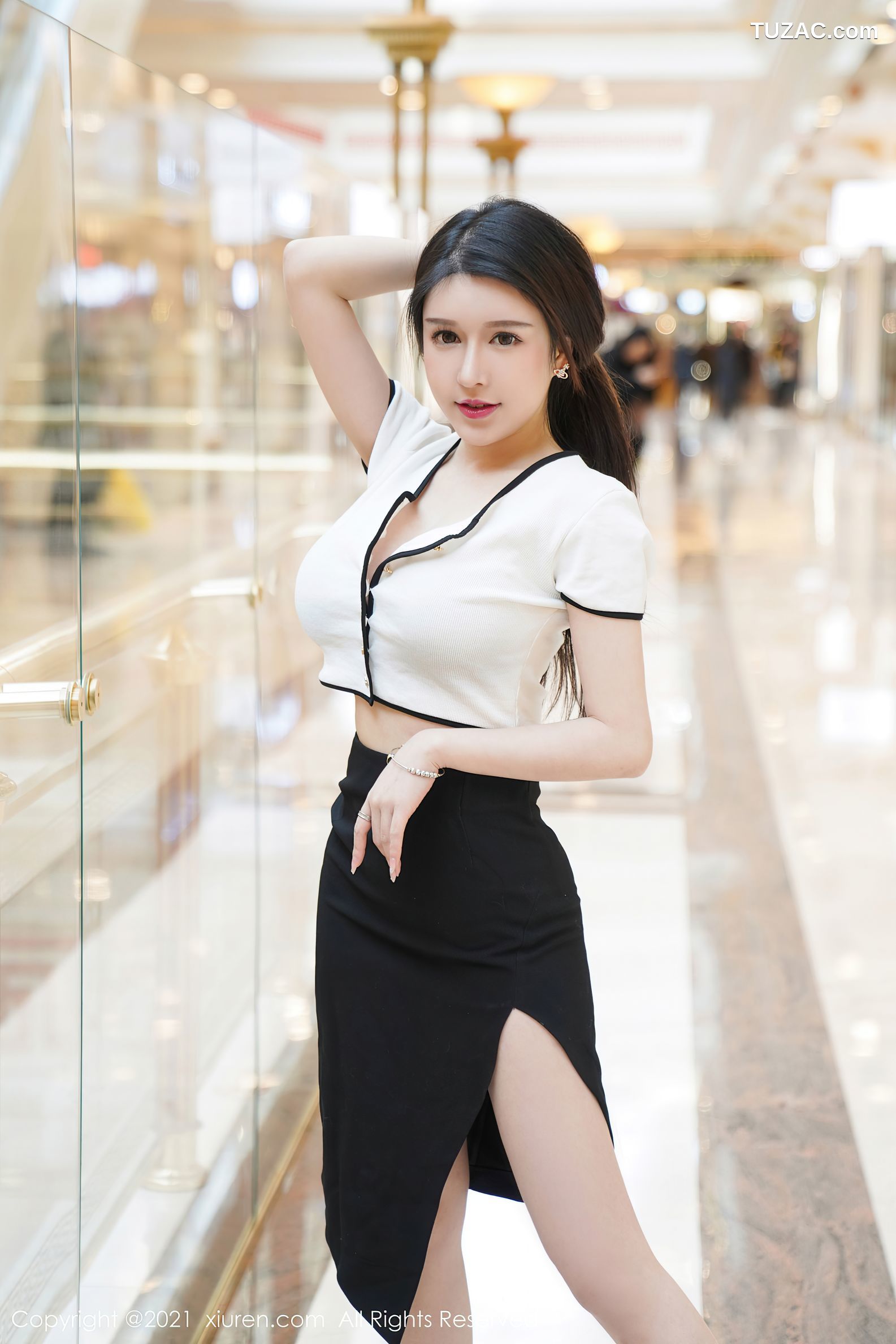 XiuRen秀人网-3023-玉兔miki-黑色内衣黑丝裤袜-2021.01.20