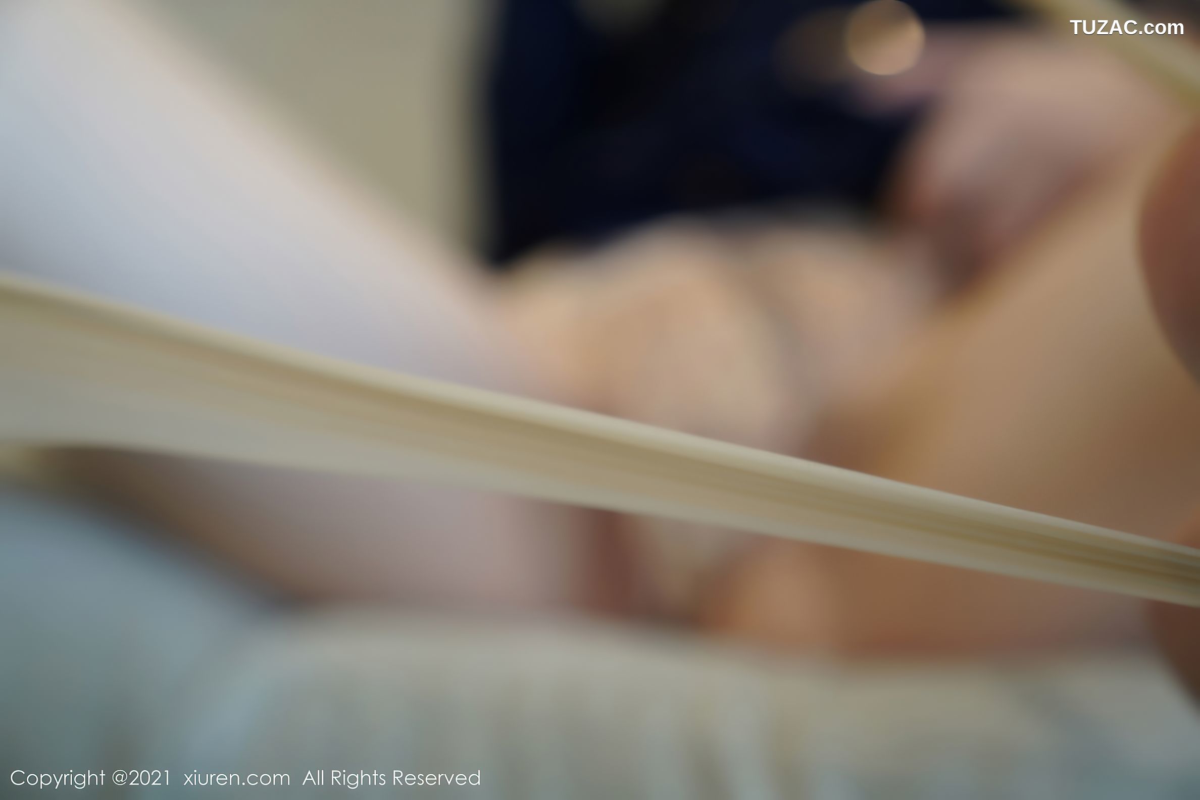 XiuRen秀人网-3034-芝芝Booty-澳门旅拍-酒店狂野豹纹内衣-2021.01.22