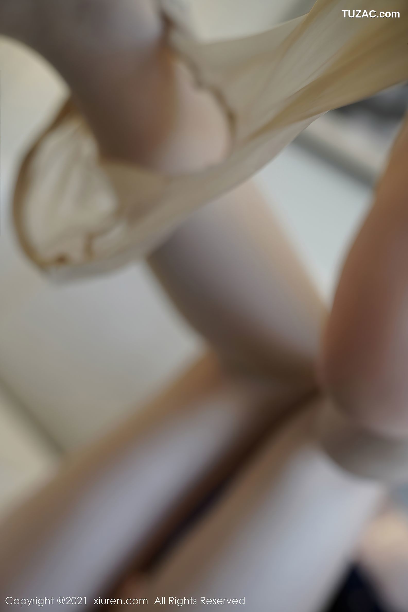 XiuRen秀人网-3034-芝芝Booty-澳门旅拍-酒店狂野豹纹内衣-2021.01.22