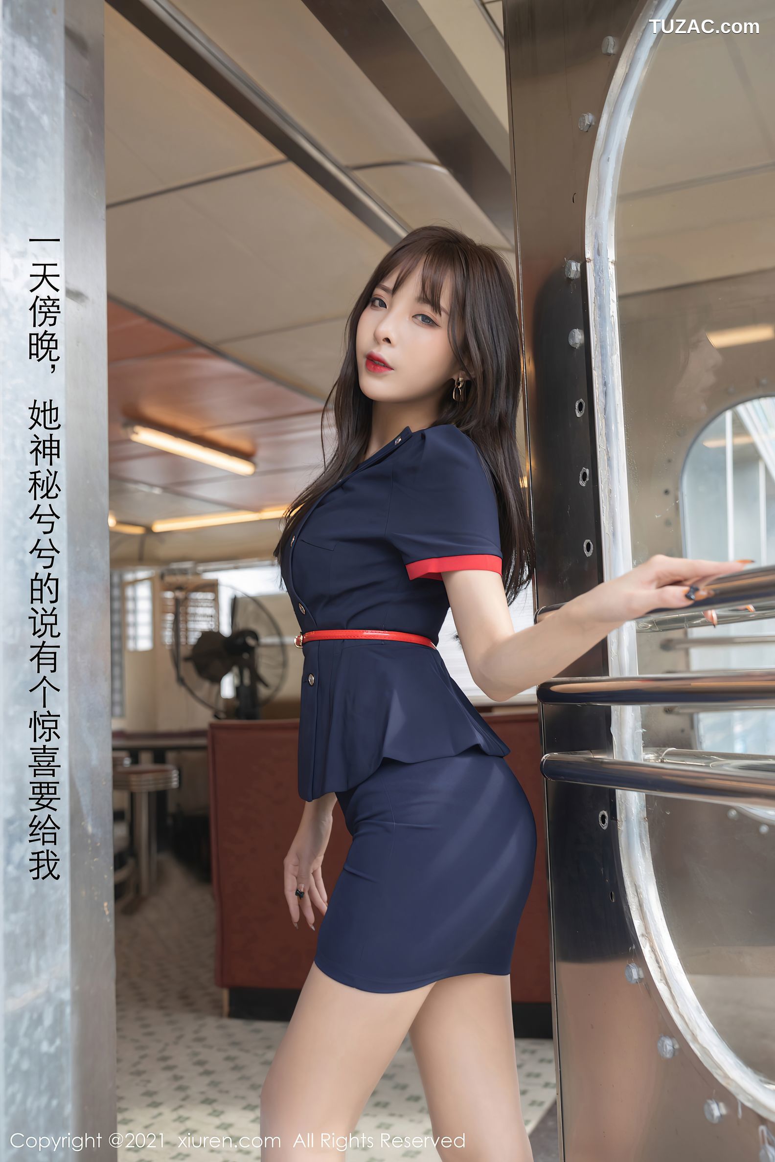 XiuRen秀人网-3056-陈小喵-三亚旅拍角色扮演主题制服粉色内衣-2021.01.28