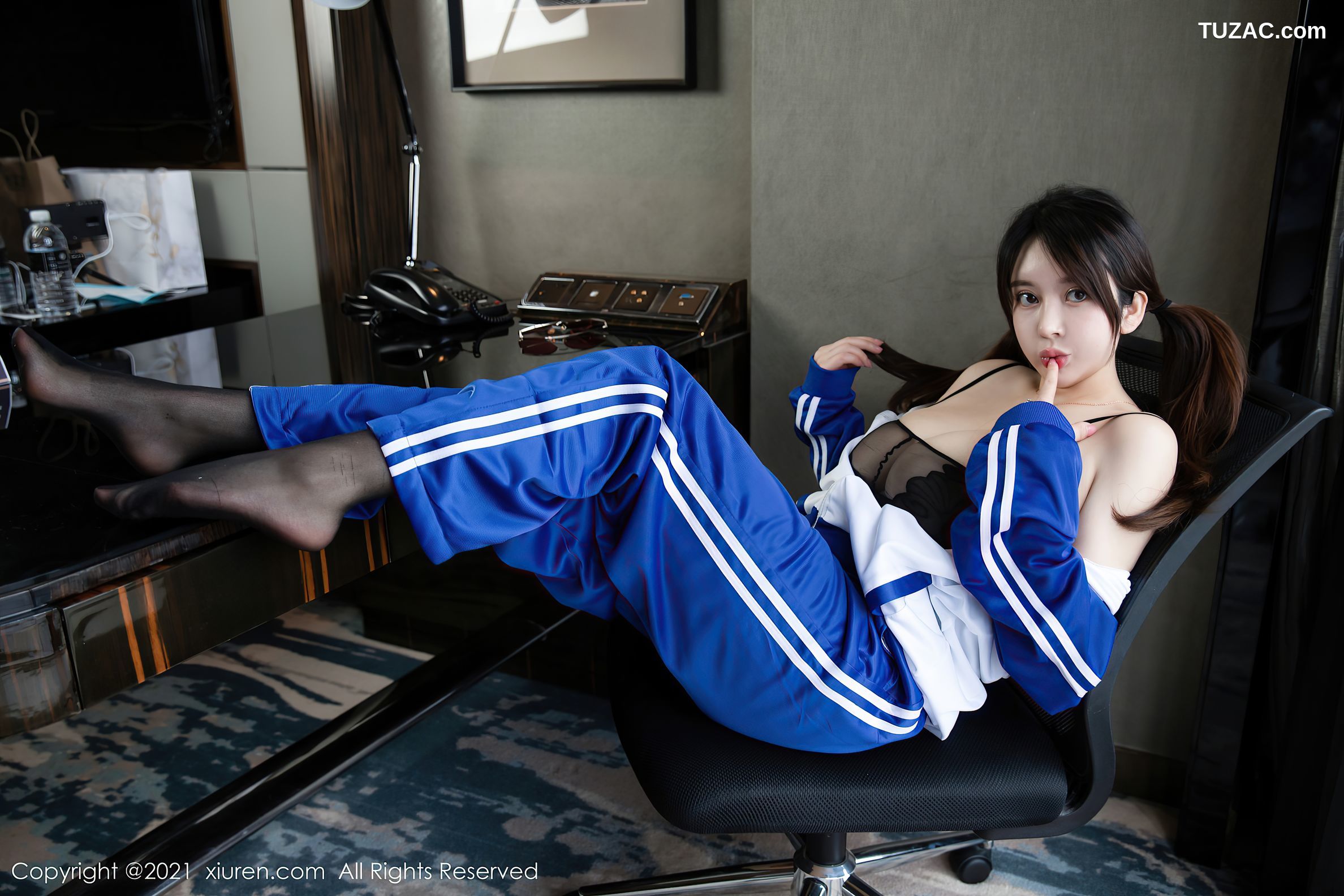 XiuRen秀人网-3078-奶油妹妹-校服超薄黑丝连体衣-2021.02.03