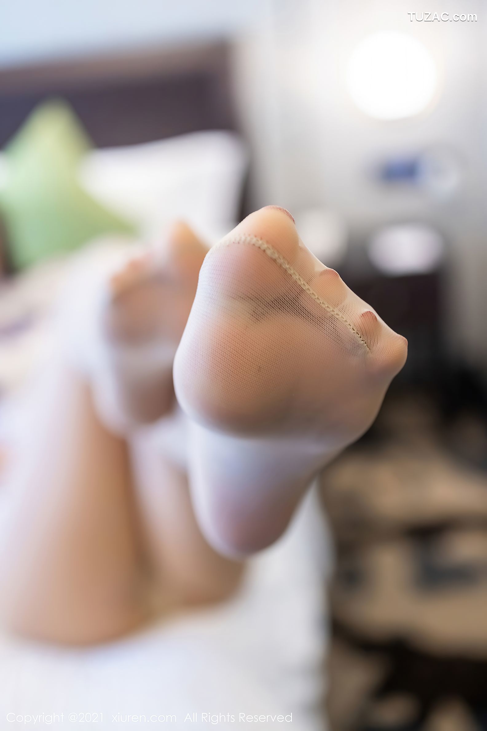 XiuRen秀人网-3080-艾静香-古韵旗袍超薄肉丝蕾丝内裤-2021.02.04