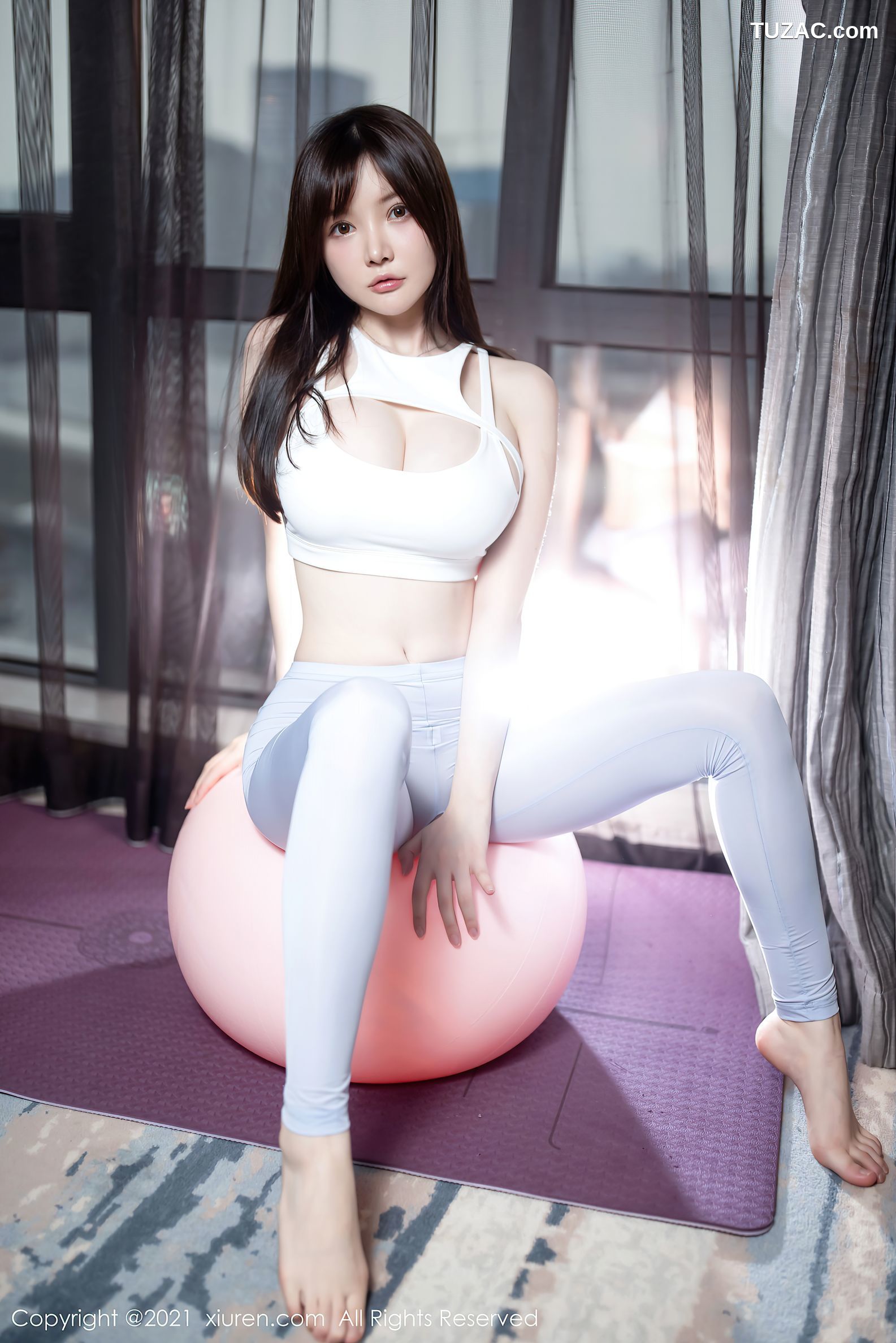 XiuRen秀人网-3087-糯美子MINIbabe-健身房紧身运动内衣-2021.02.05