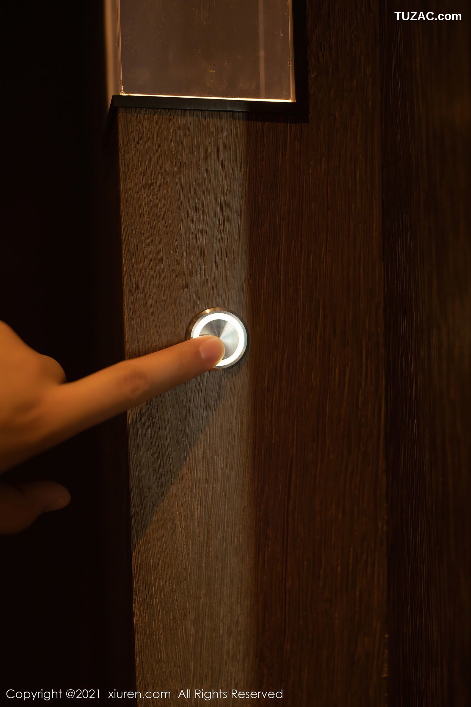 XiuRen秀人网-3090-唐安琪-星瑶尾随主题床上性感内衣肉丝-2021.02.05