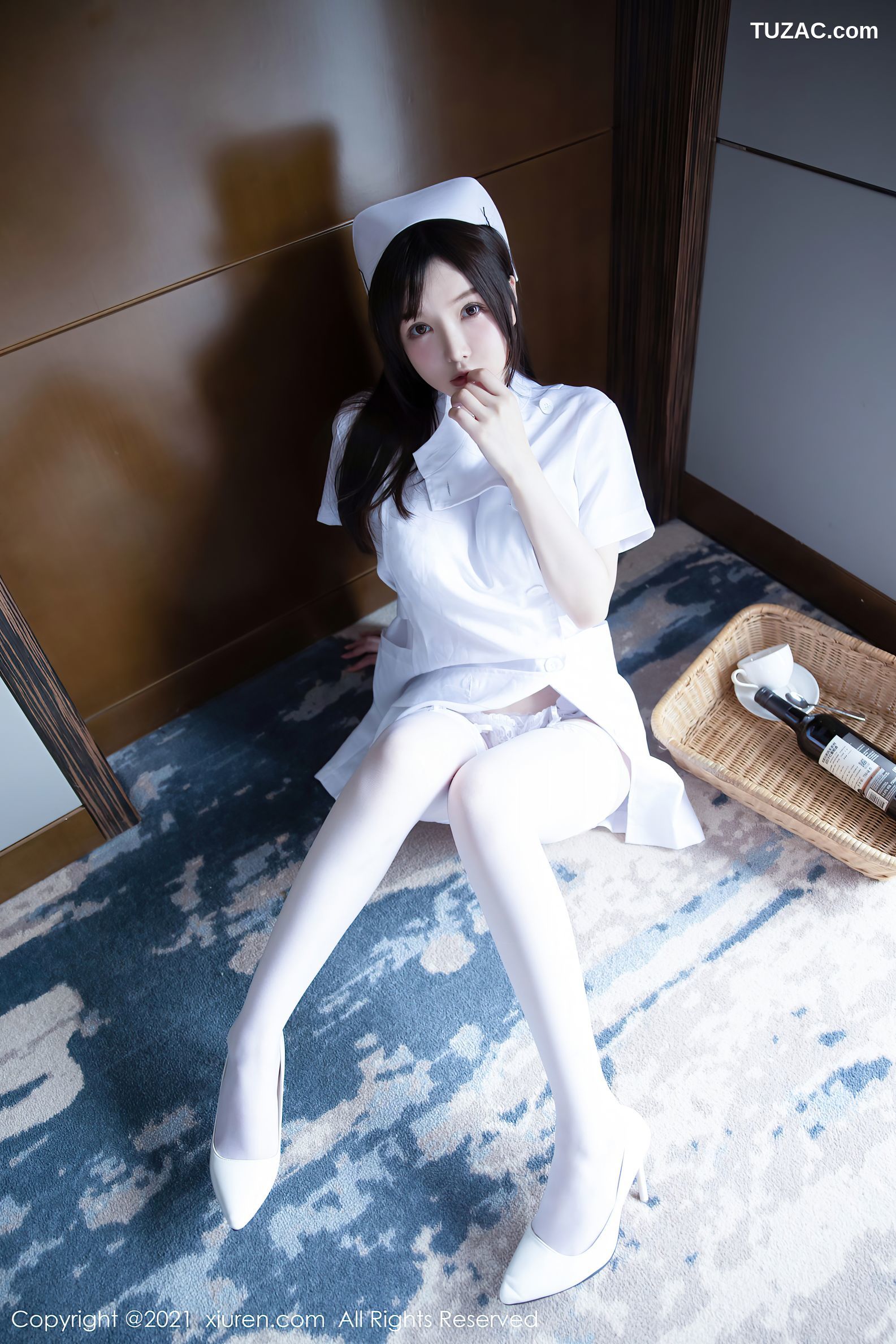 XiuRen秀人网-3114-糯美子MINIbabe-洁白护士制服主题蕾丝内衣-2021.02.20