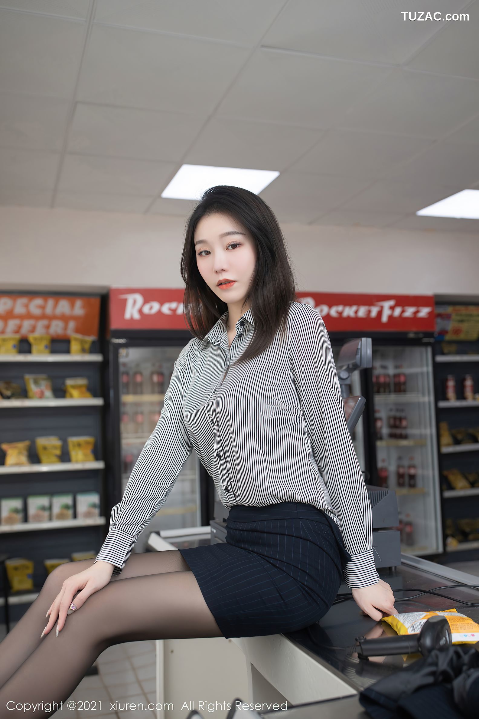 XiuRen秀人网-3123-安然Maleah-便利店职员主题条纹衬衫蕾丝内衣-2021.02.22