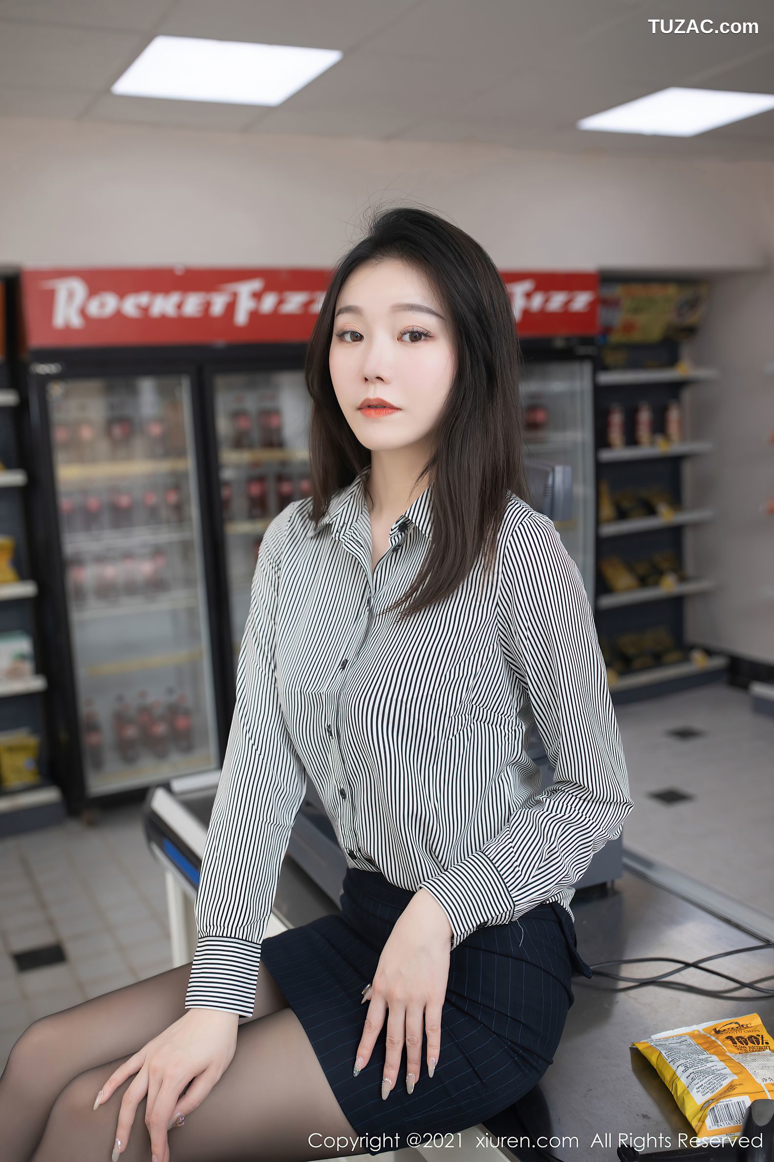 XiuRen秀人网-3123-安然Maleah-便利店职员主题条纹衬衫蕾丝内衣-2021.02.22