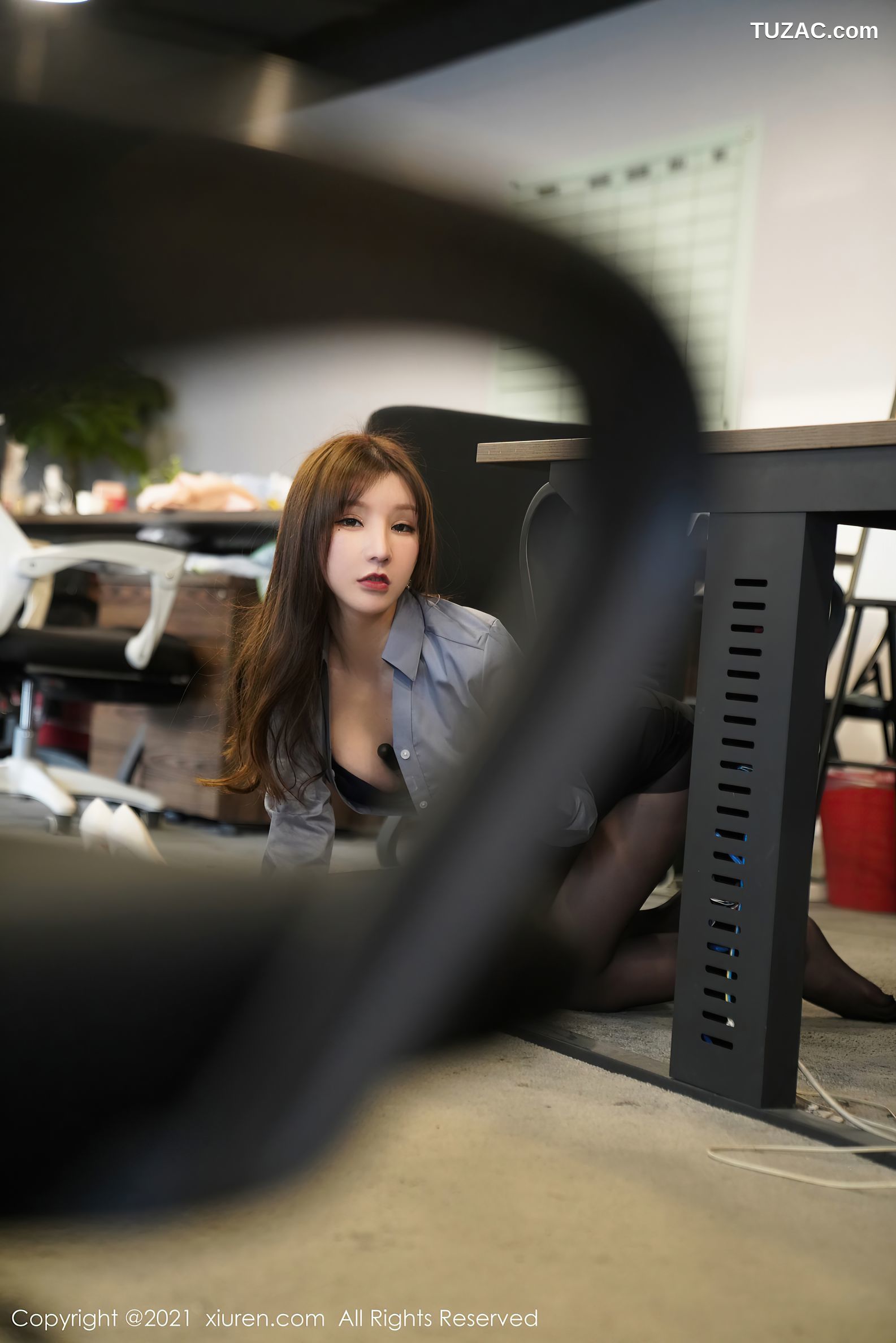 XiuRen秀人网-3203-周于希Sandy-消防培训剧情主题-灰衬衣黑色内衣-2021.03.15