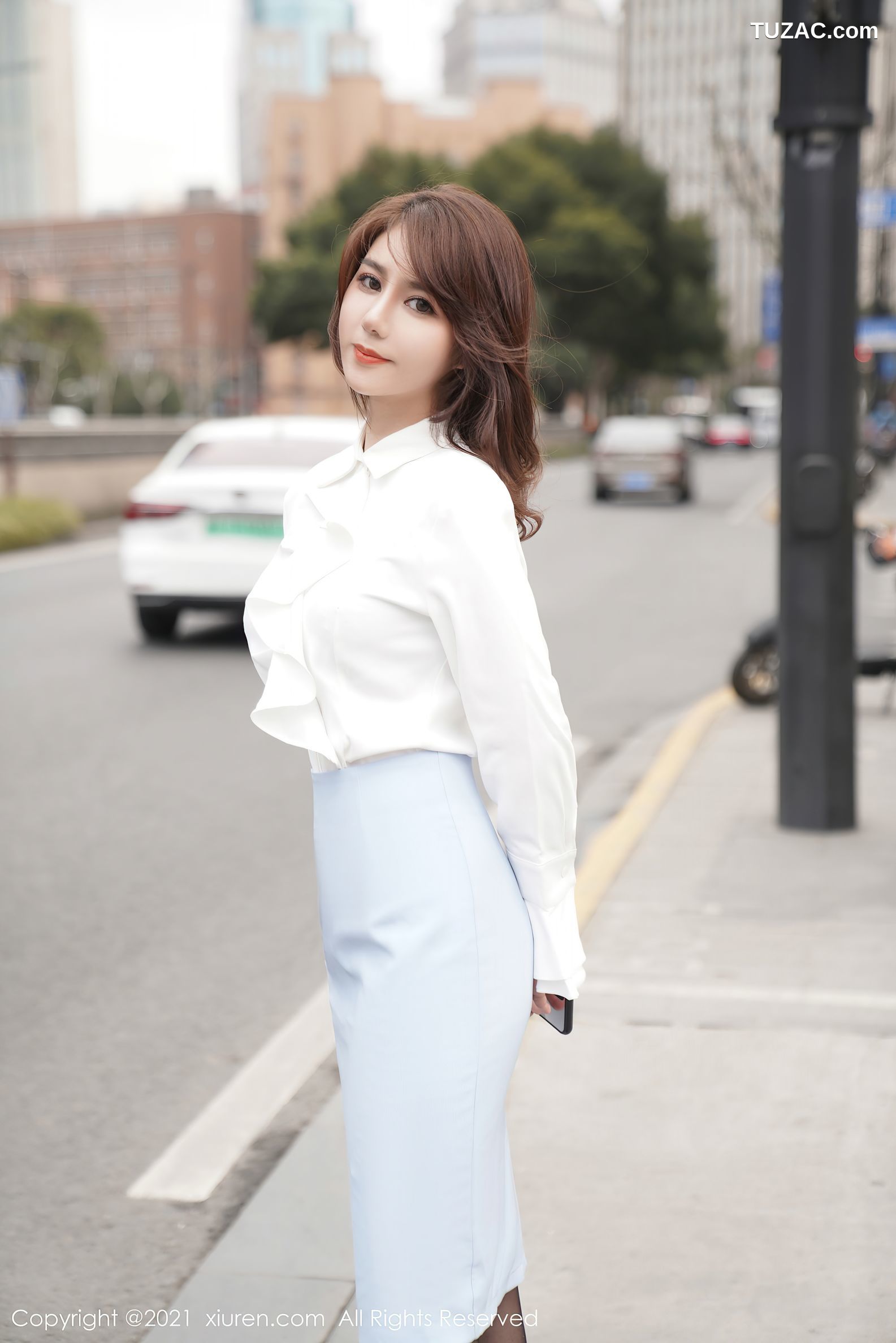 XiuRen秀人网-3210-Fairy如歌-经典OL主题-性感内衣黑丝吊带袜-2021.03.17