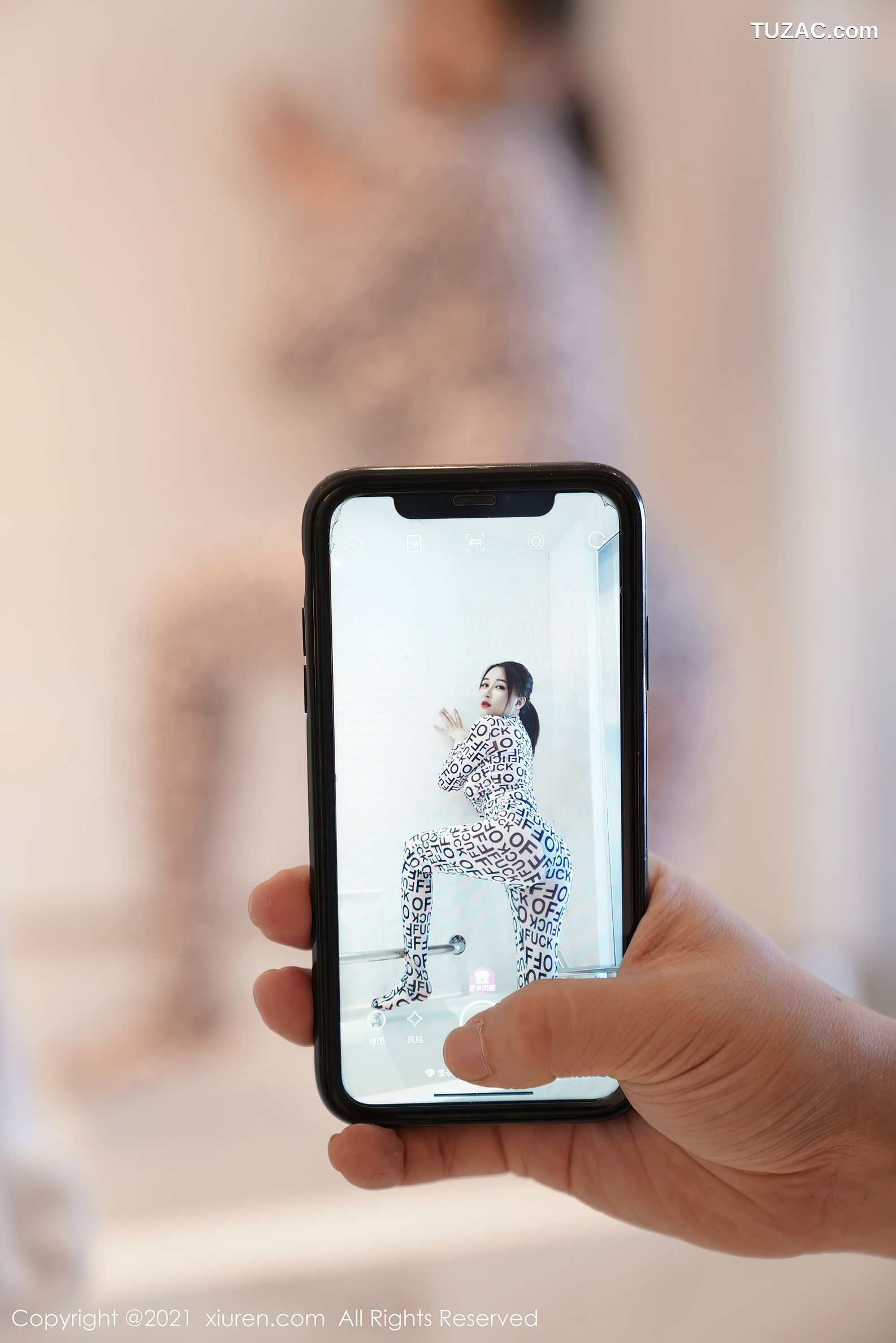 XiuRen秀人网-3225-凯竹廿十-性感紧身薄纱服饰-2021.03.22