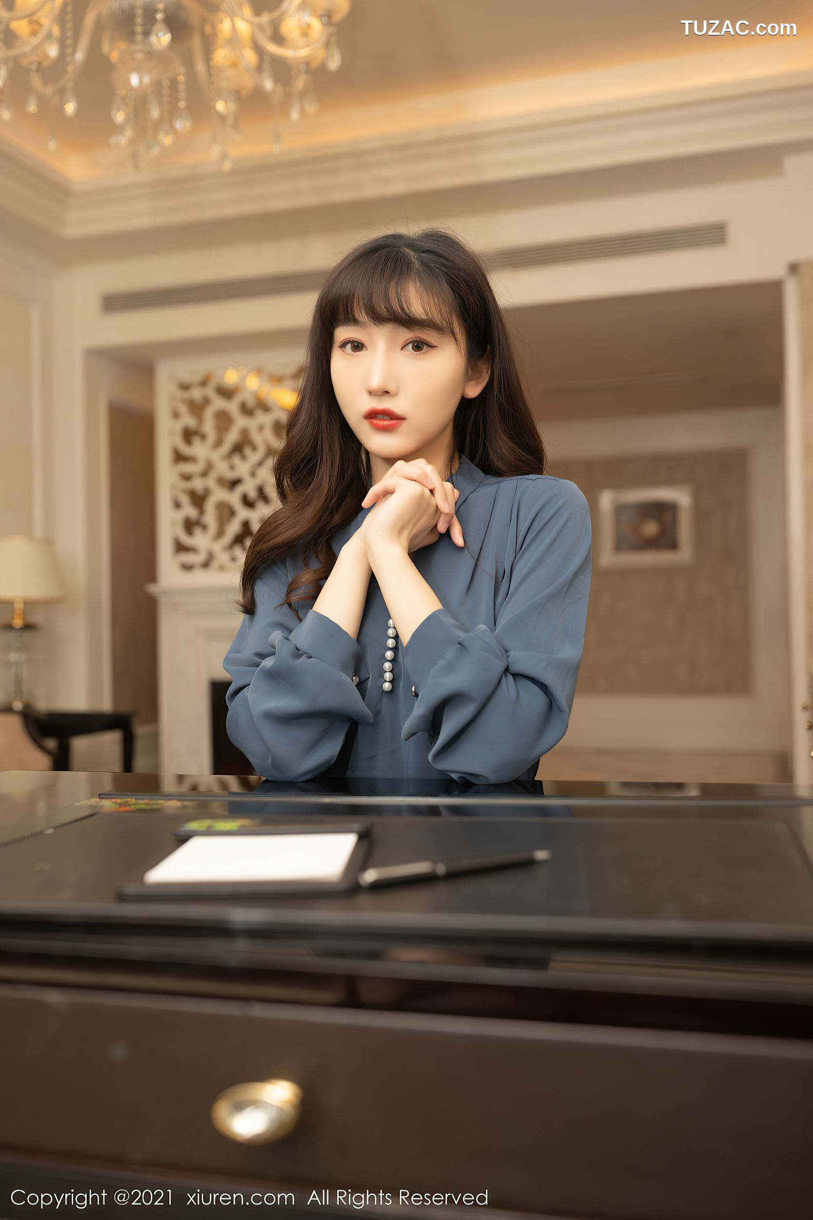 XiuRen秀人网-3246-陆萱萱-职场制服性感内衣超薄黑丝-2021.03.25