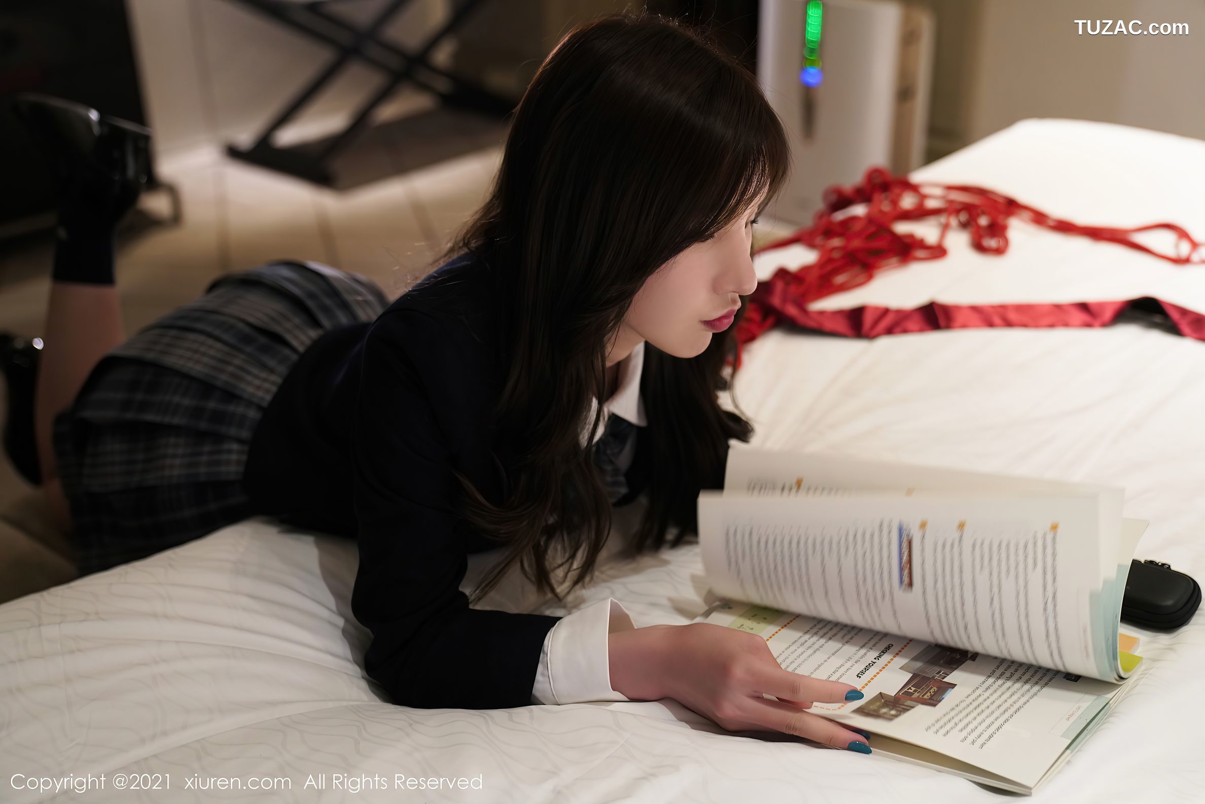 XiuRen秀人网-3247-周于希Sandy-校园制服捆绑主题-2021.03.26