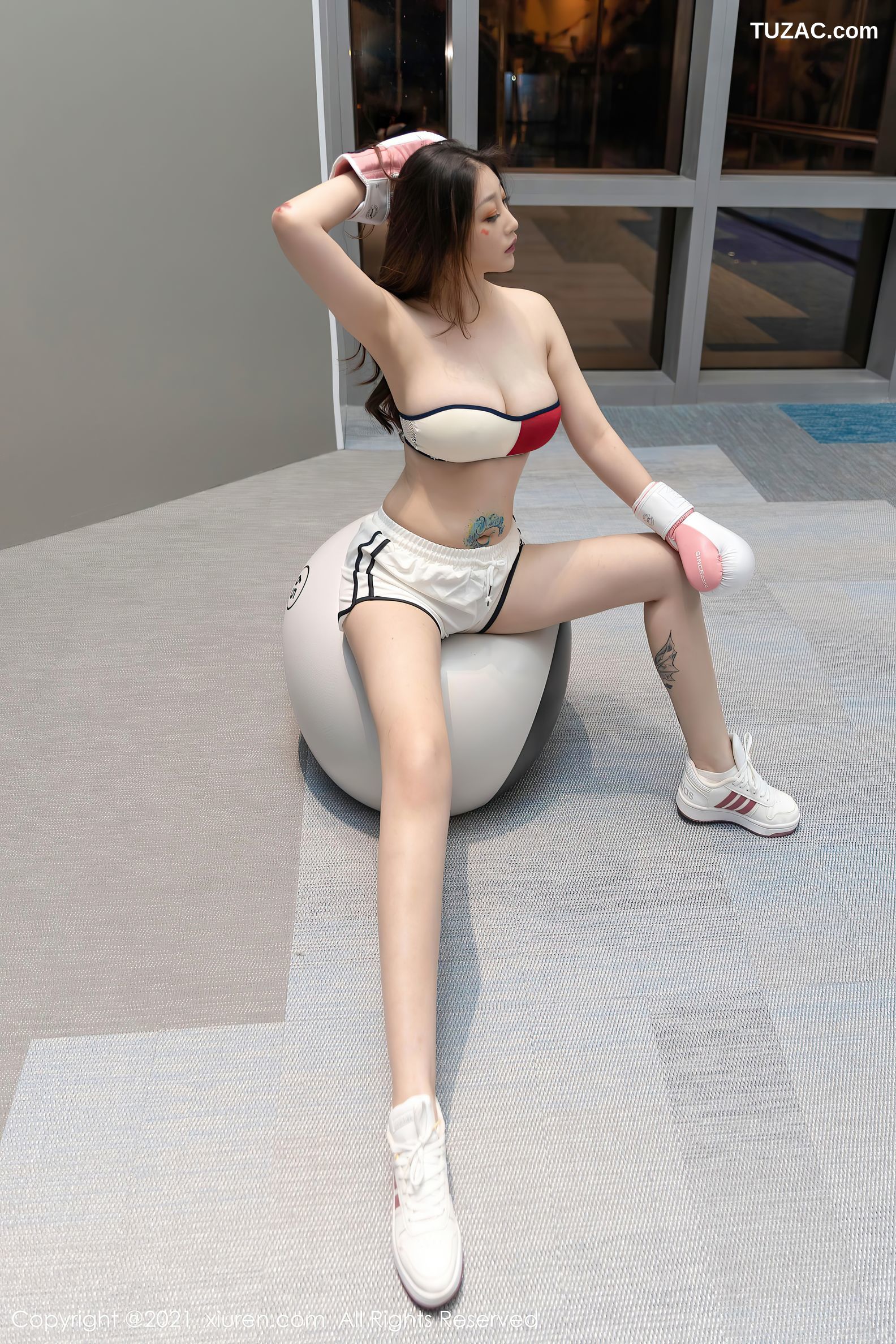 XiuRen秀人网-3252-妲己_Toxic-拳击手主题性感低胸运动装-2021.03.29